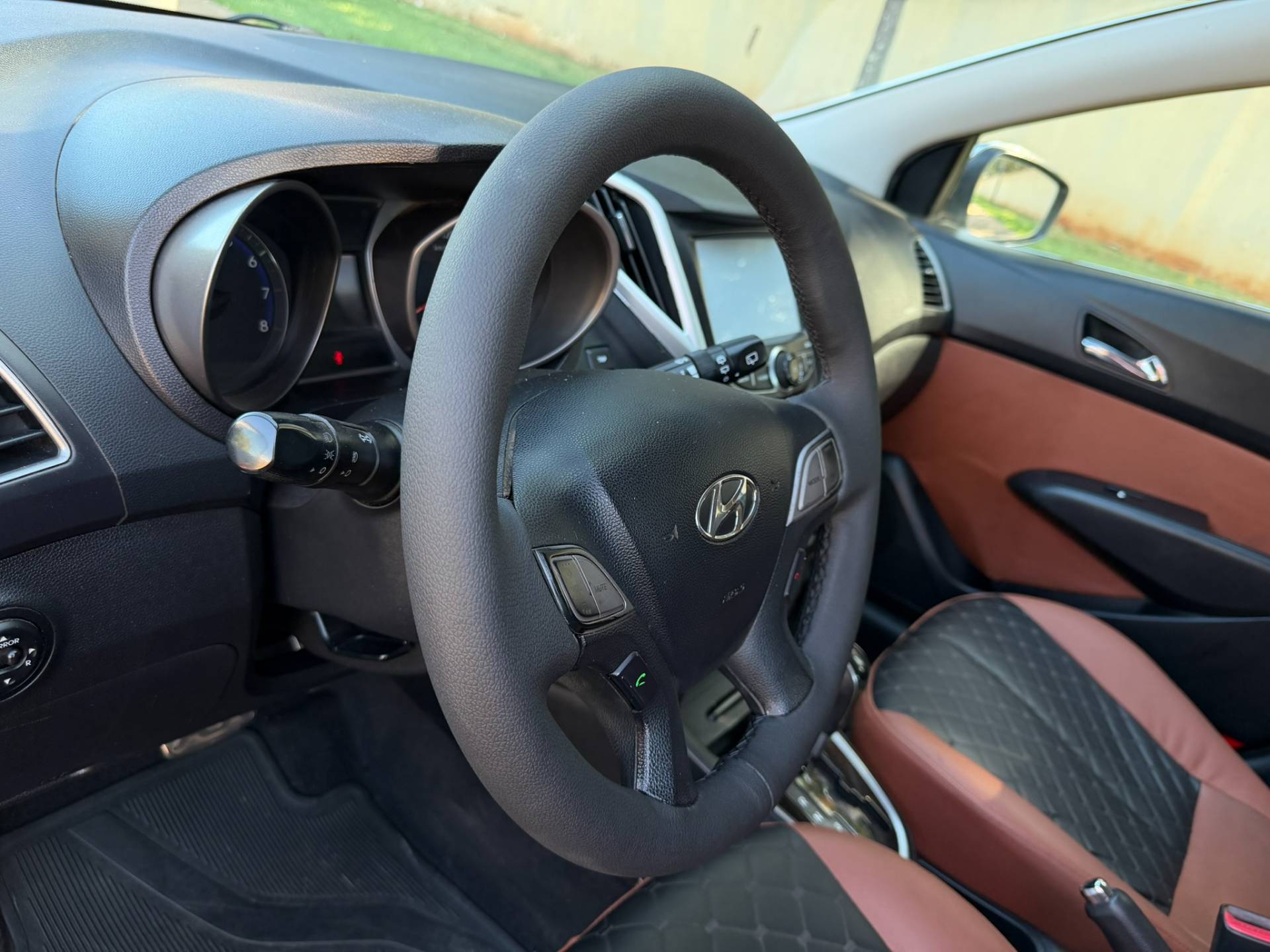 HYUNDAI HB20X