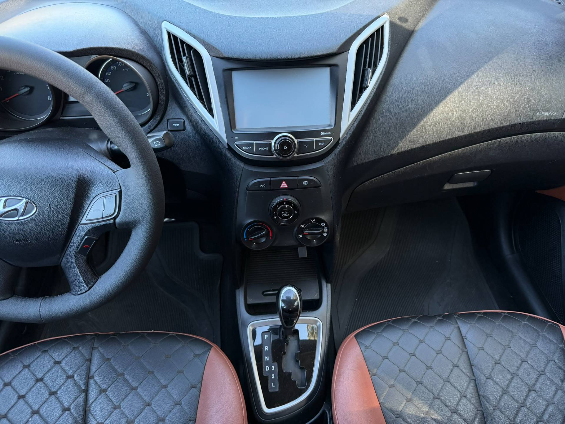 HYUNDAI HB20X