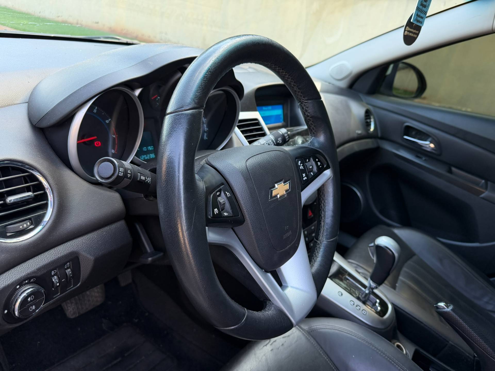CHEVROLET CRUZE