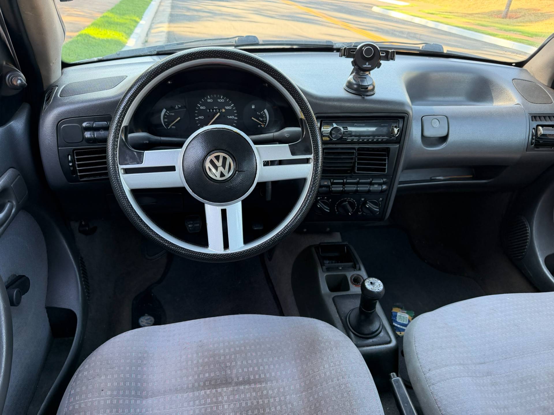 VOLKSWAGEN GOL