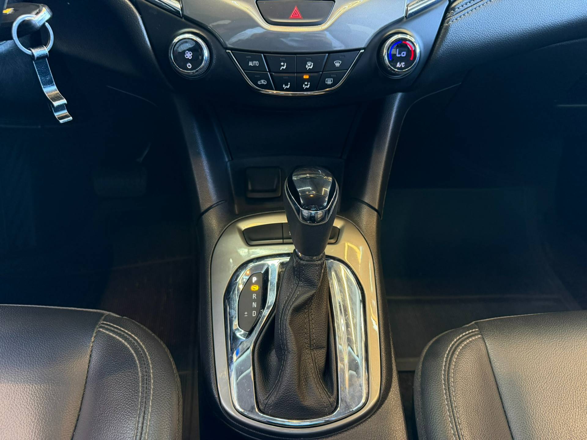 CHEVROLET CRUZE