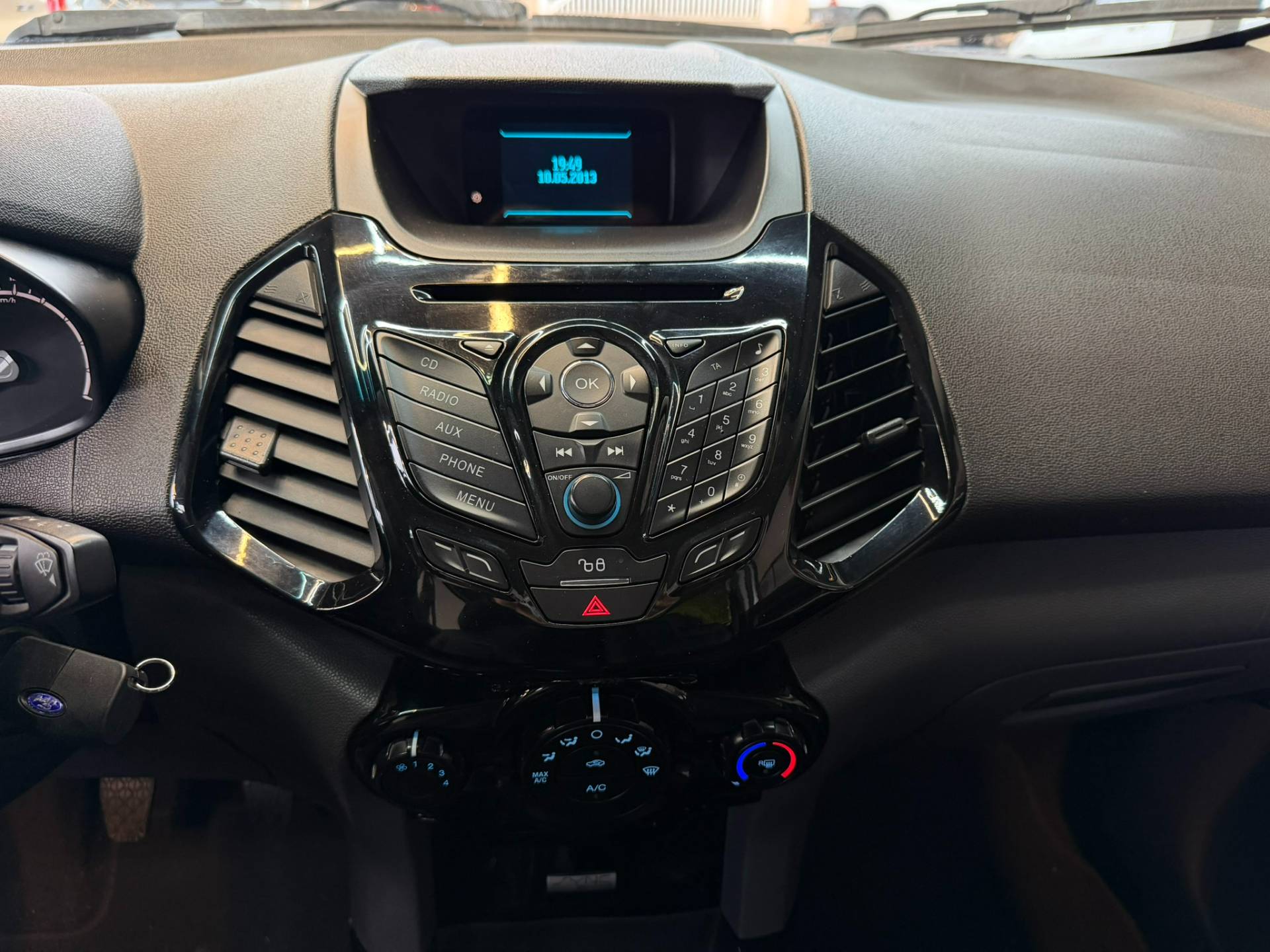 FORD ECOSPORT