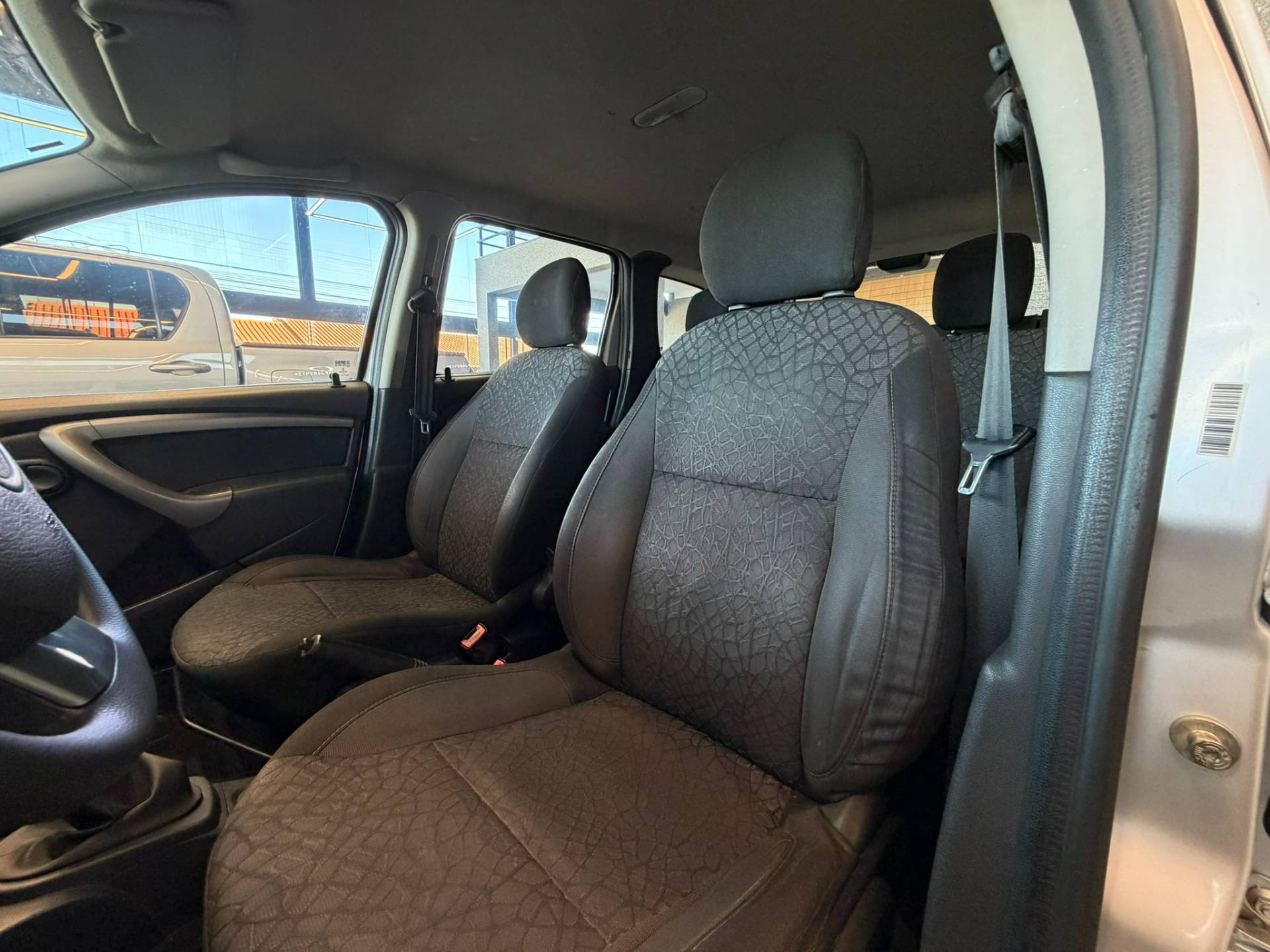 RENAULT DUSTER