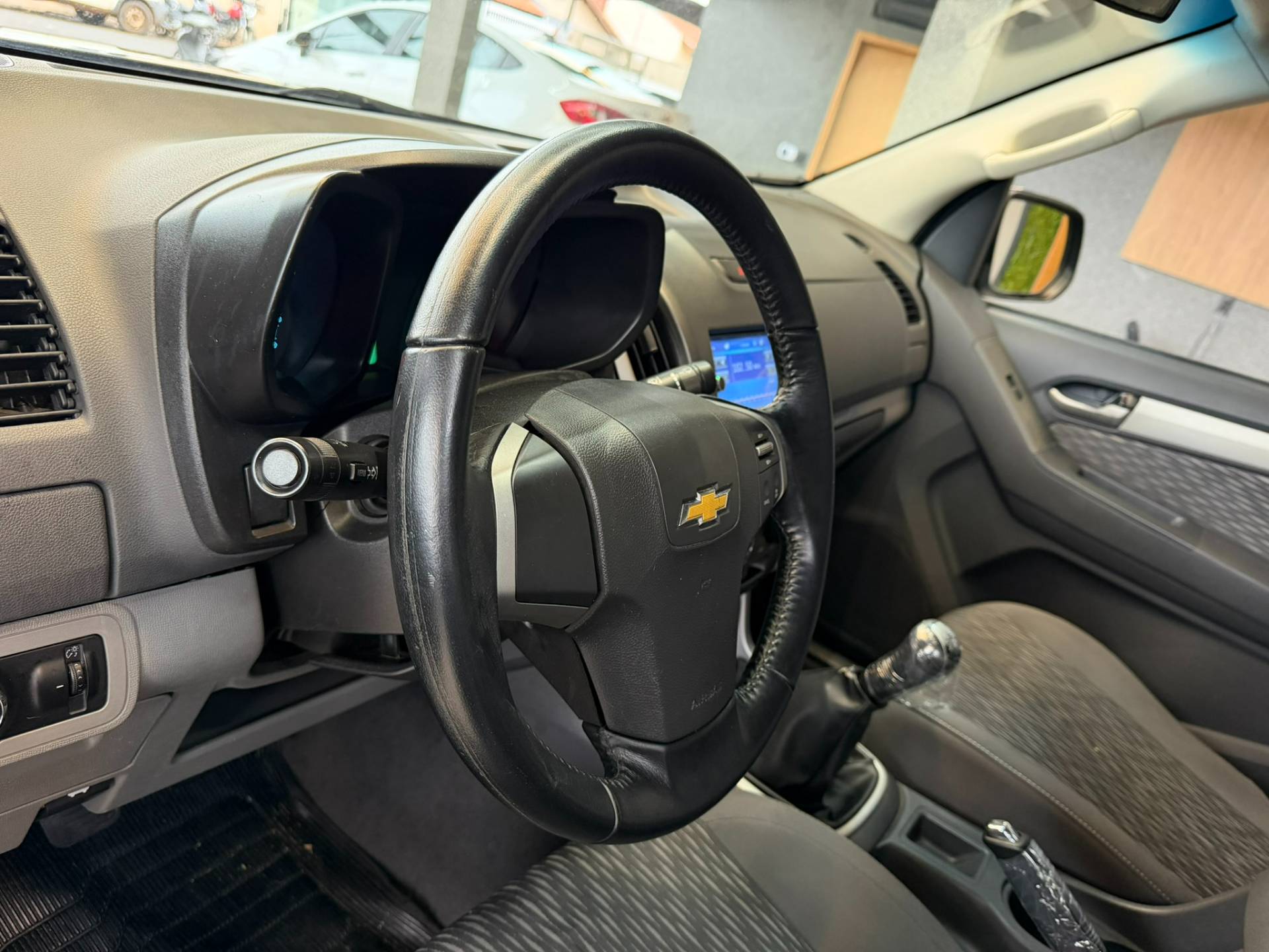 CHEVROLET S10