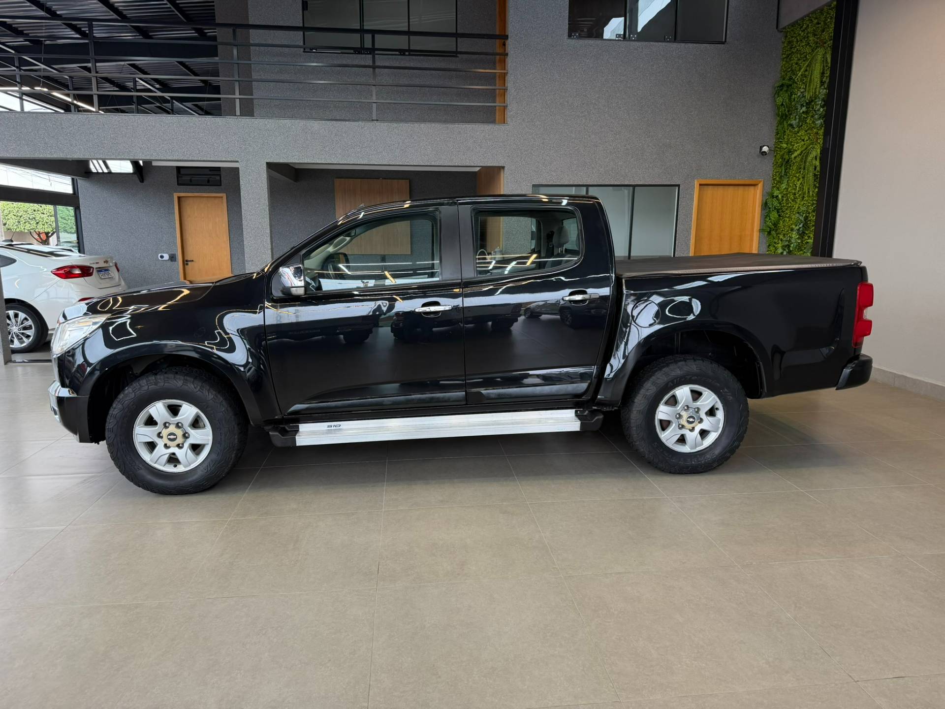 CHEVROLET S10