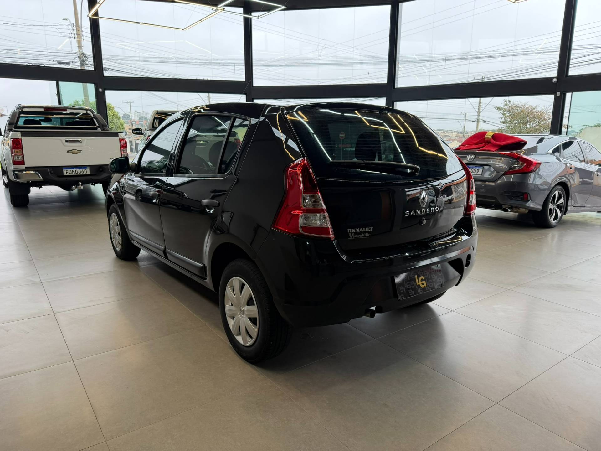 RENAULT SANDERO