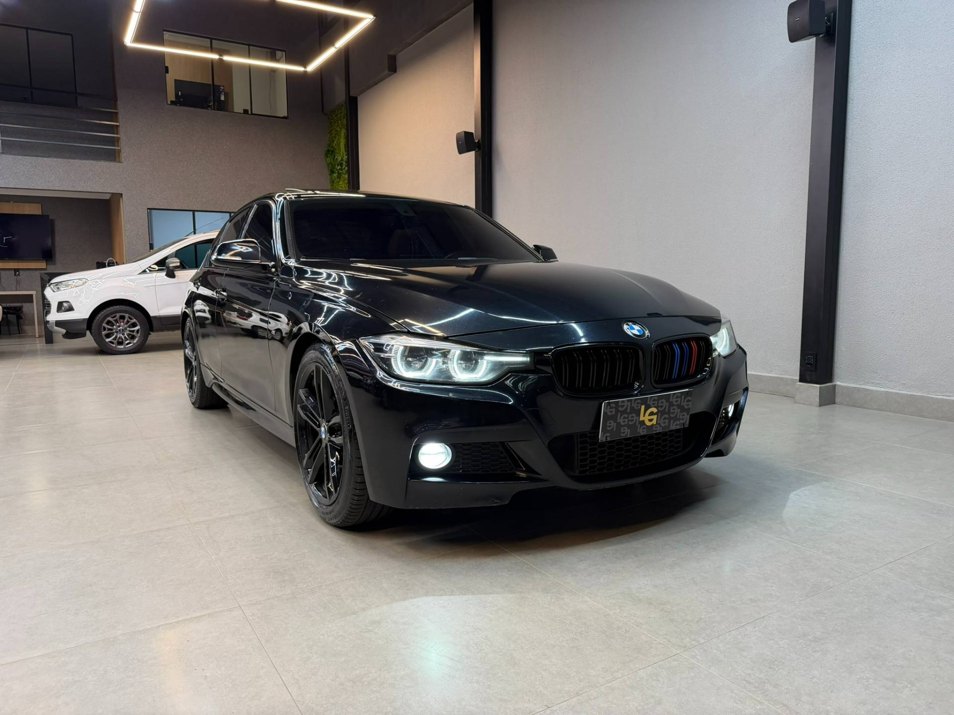 BMW 328i