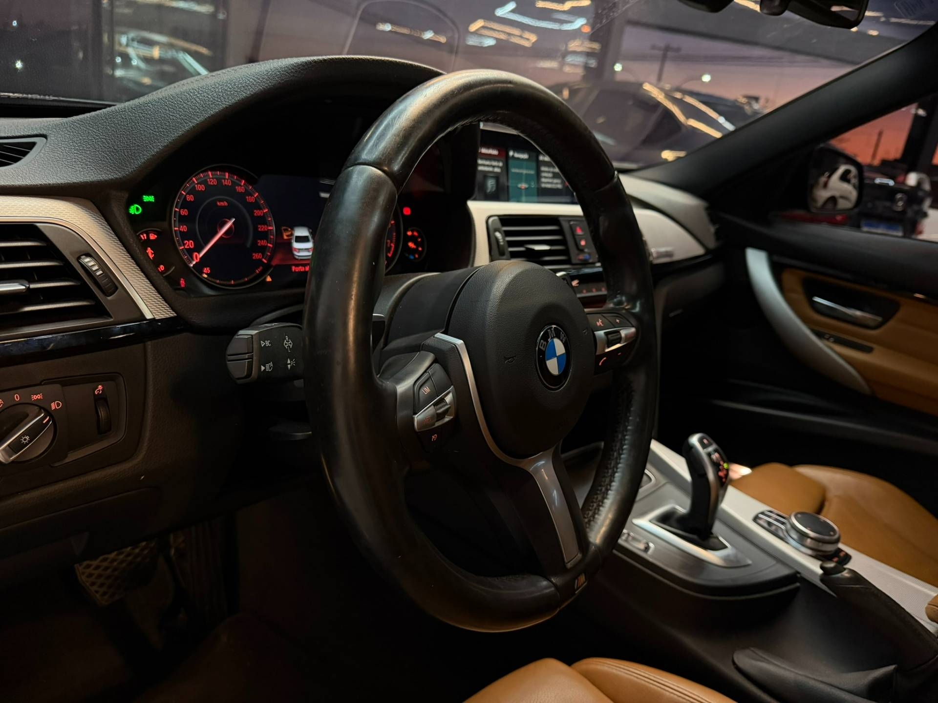 BMW 328i