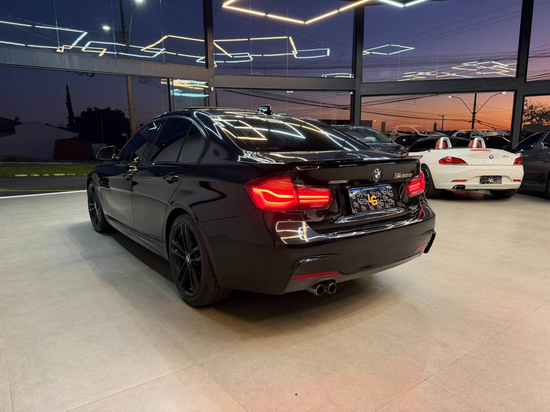 BMW 328i