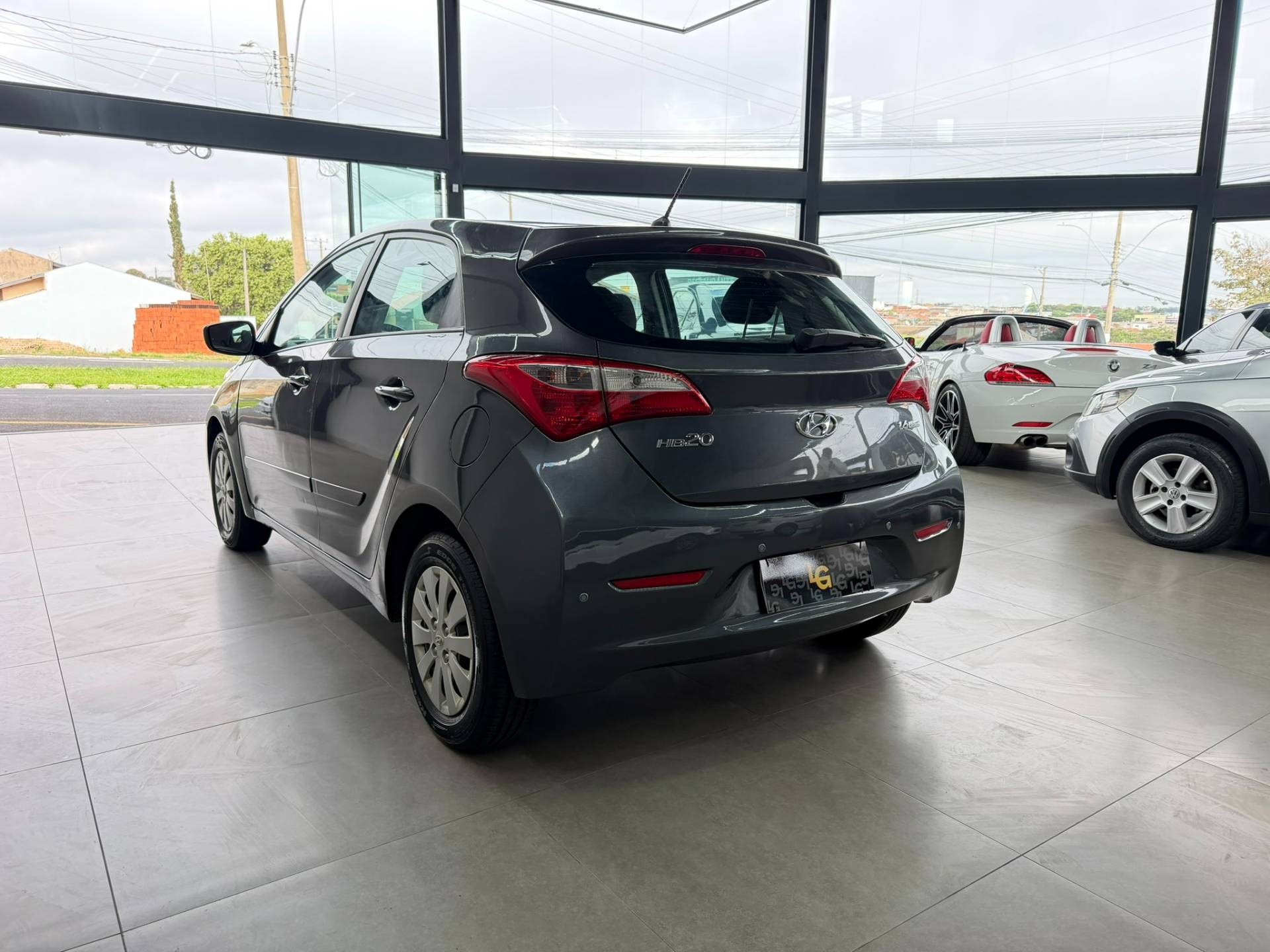 HYUNDAI HB20