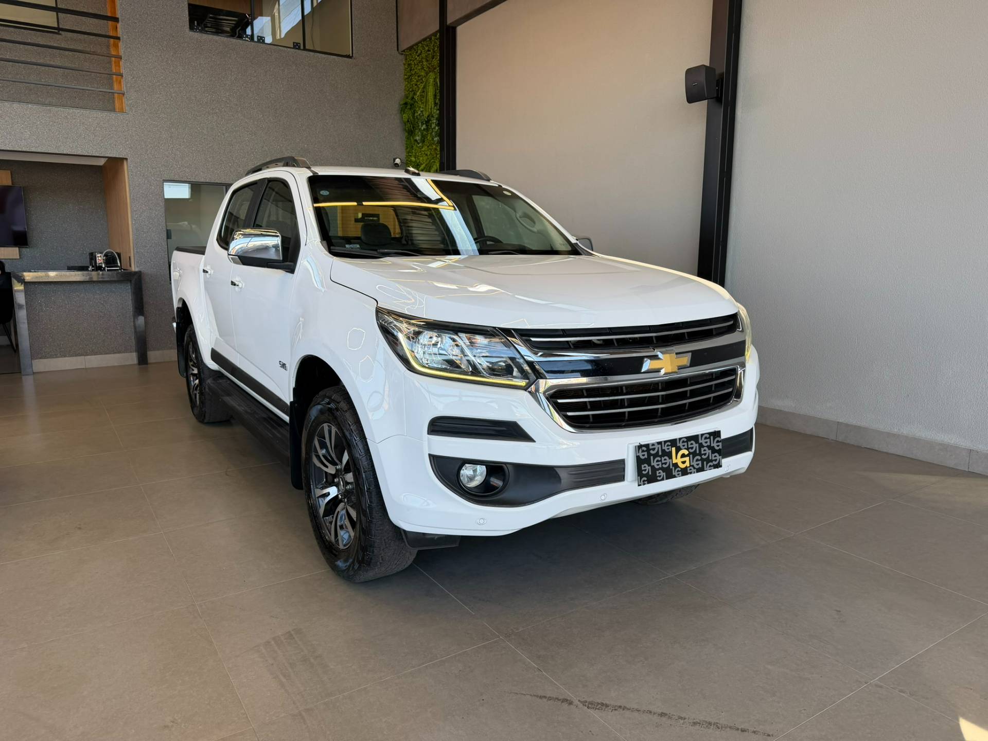 CHEVROLET S10