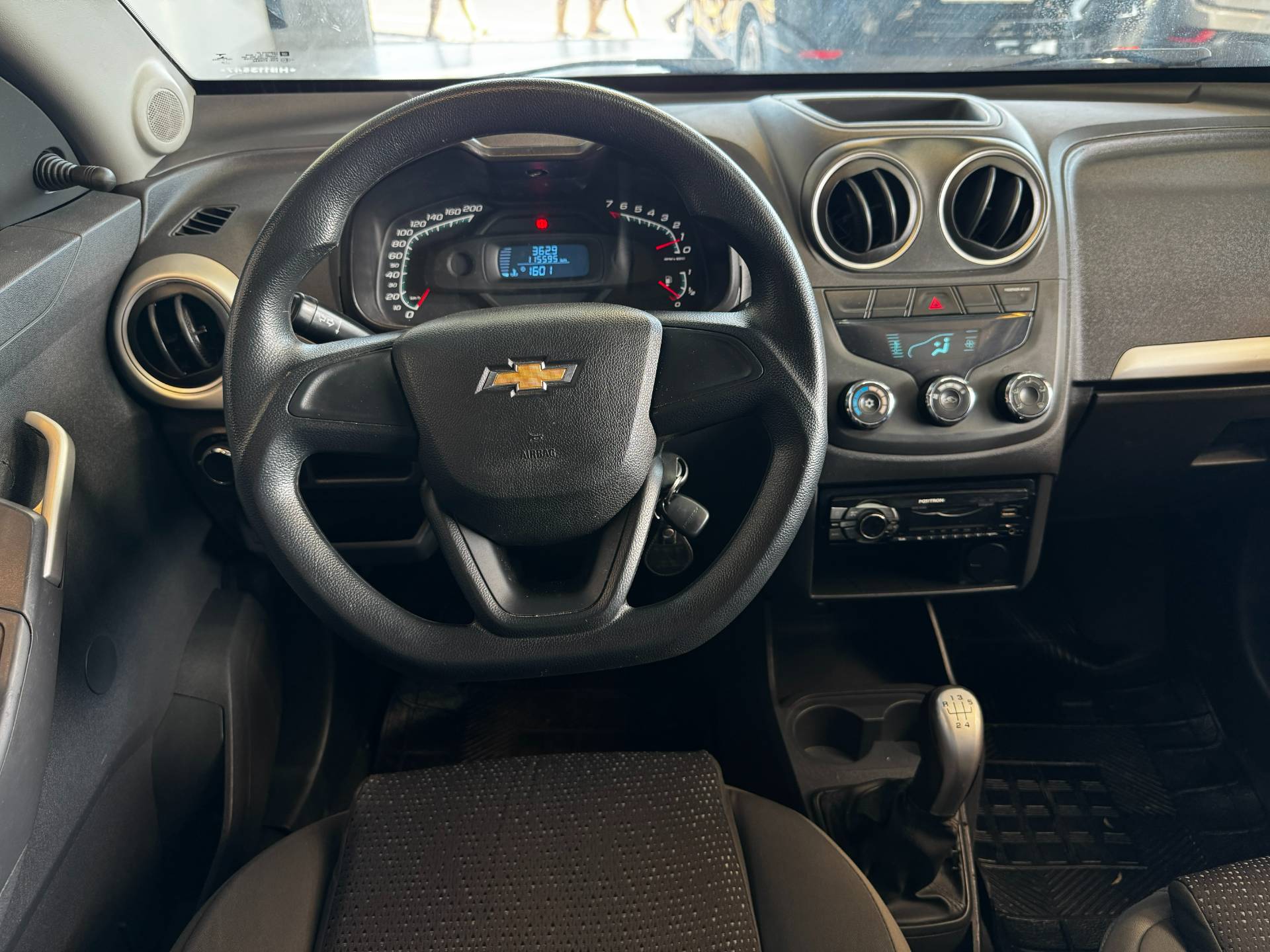 CHEVROLET MONTANA