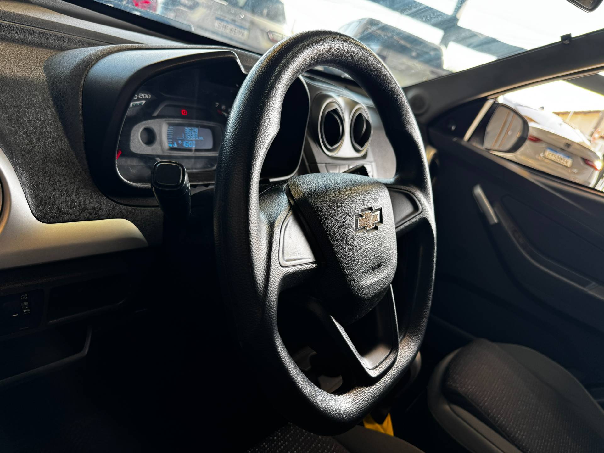 CHEVROLET MONTANA