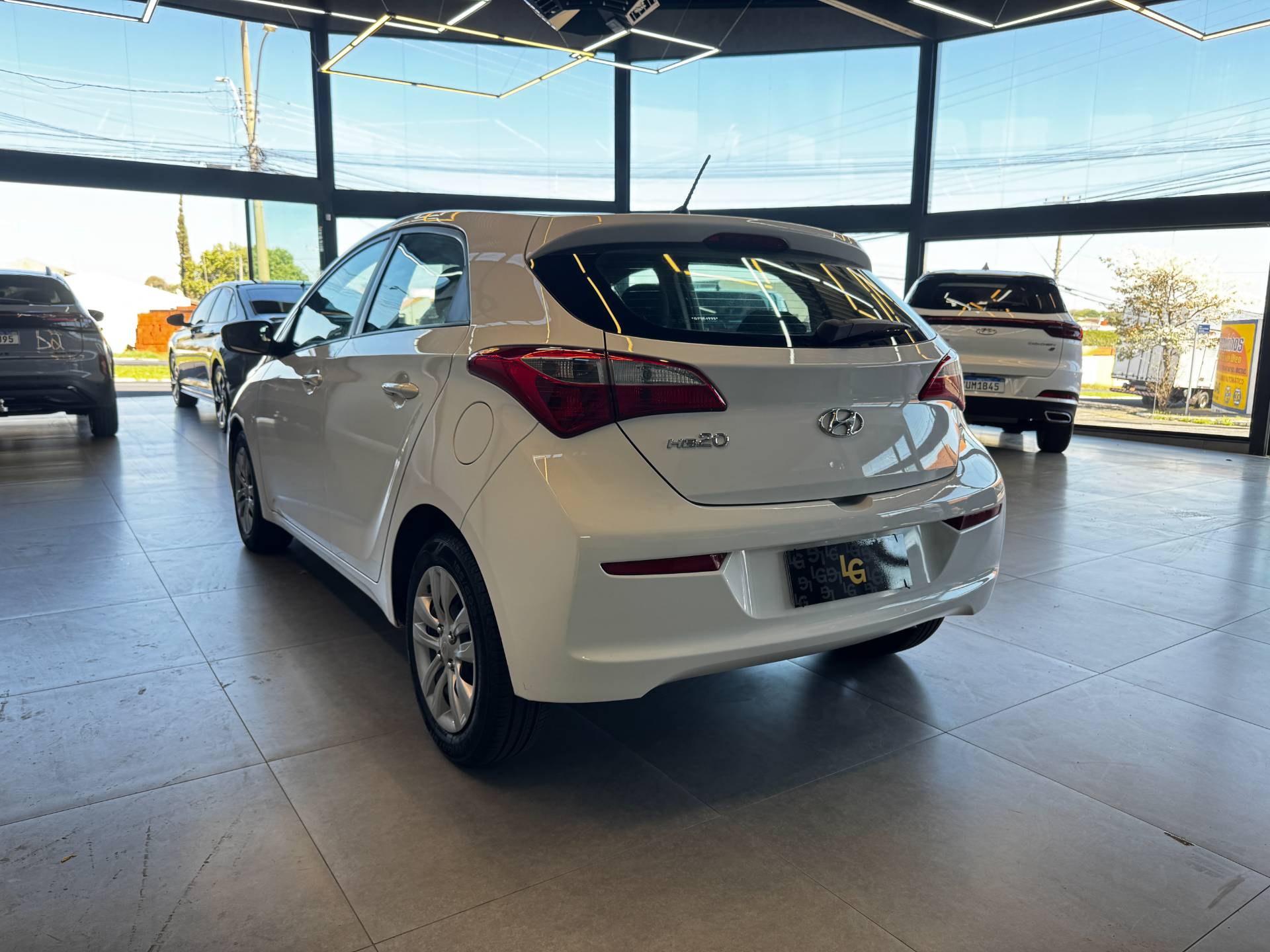 HYUNDAI HB20