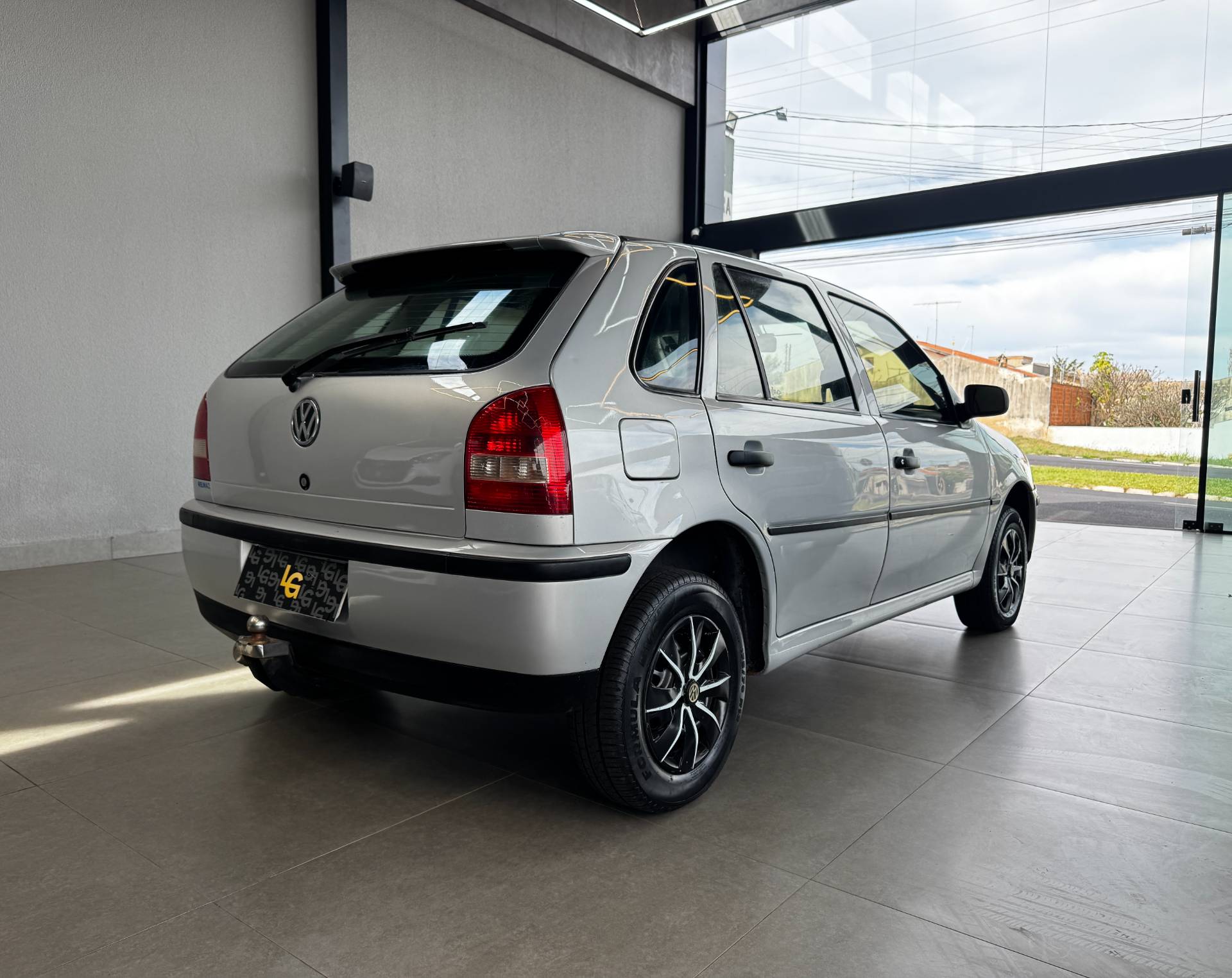 VOLKSWAGEN GOL