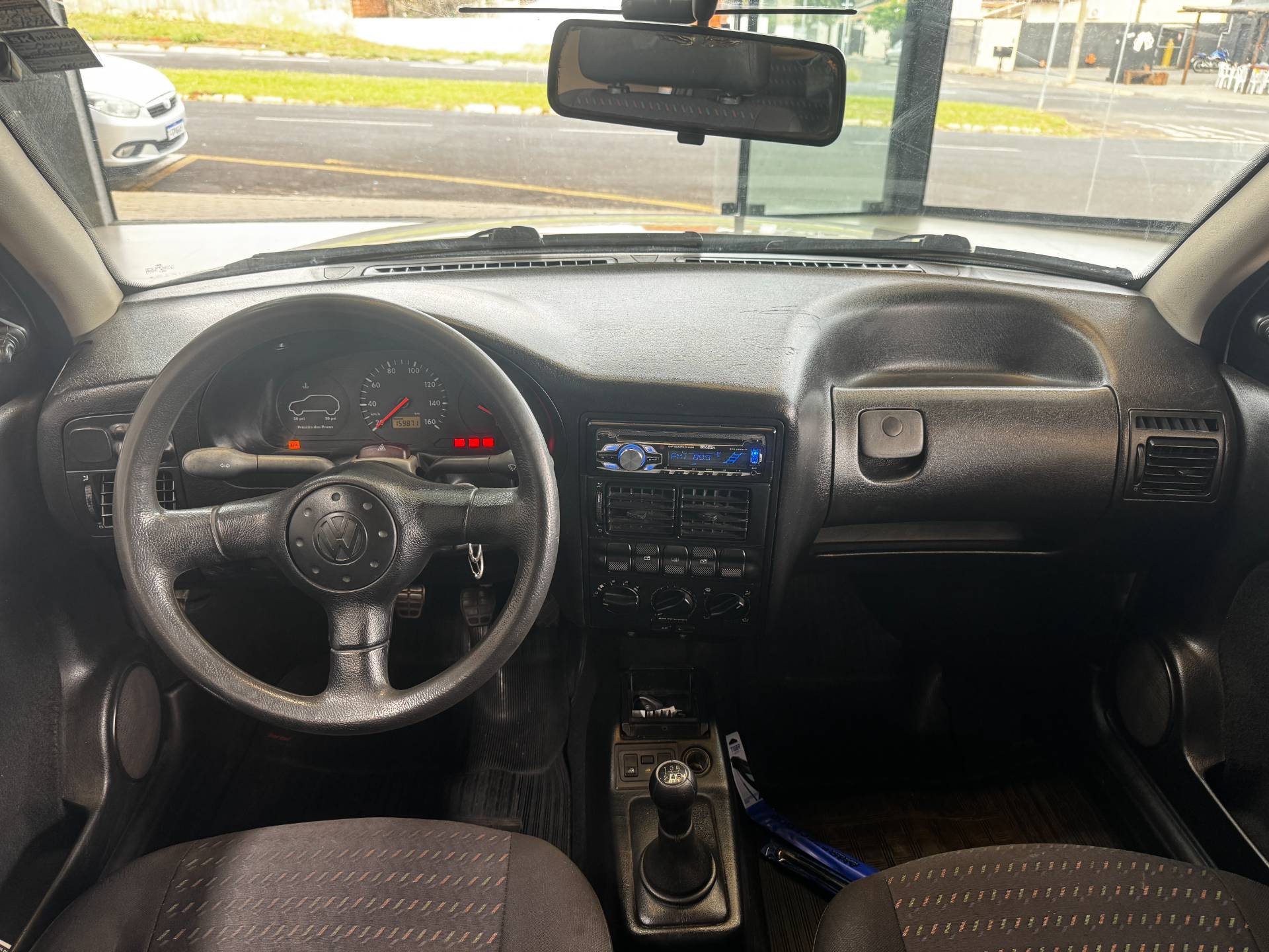 VOLKSWAGEN GOL