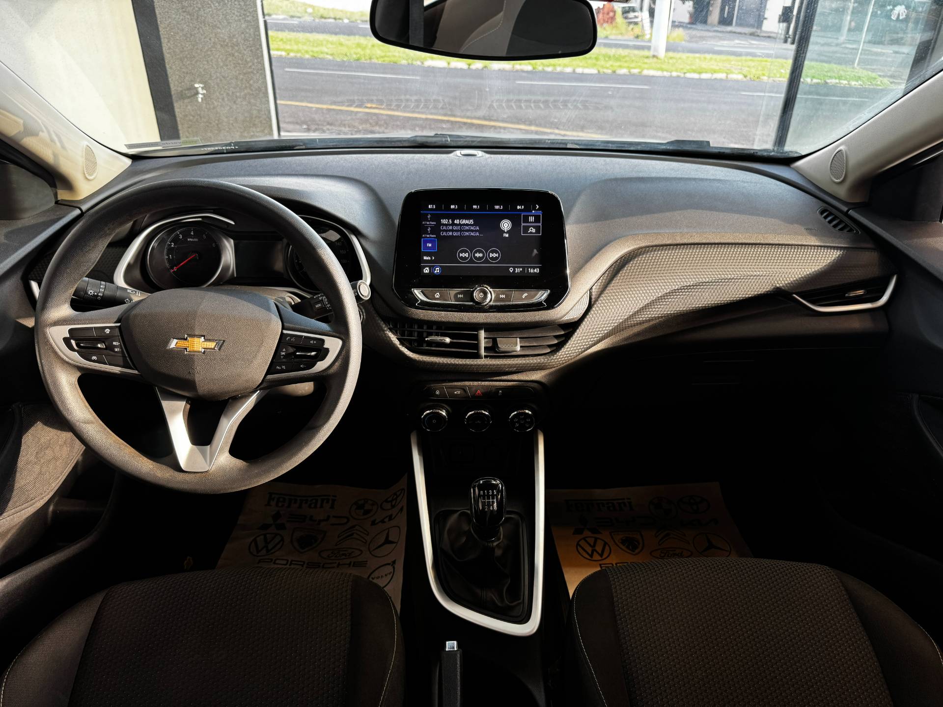 CHEVROLET ONIX