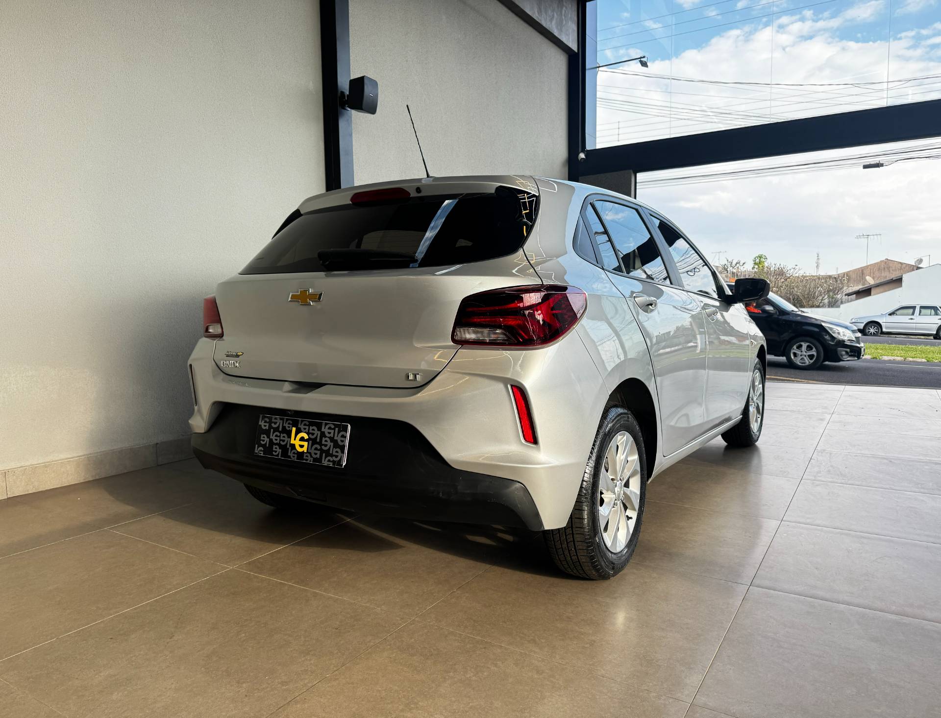 CHEVROLET ONIX