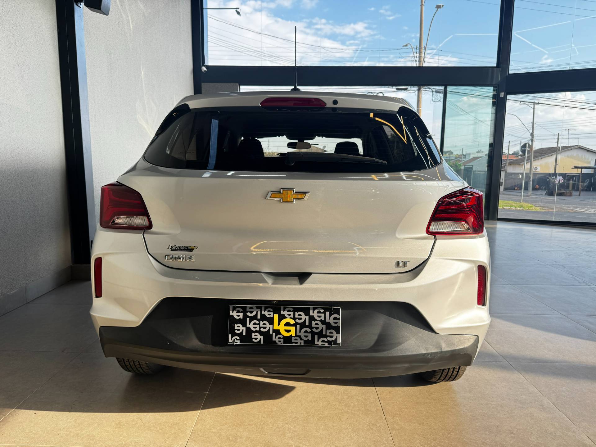CHEVROLET ONIX