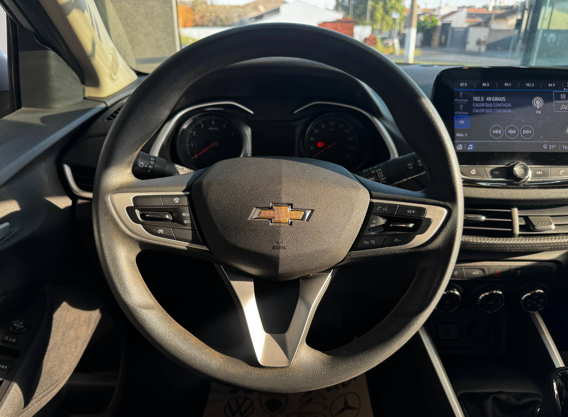 CHEVROLET ONIX