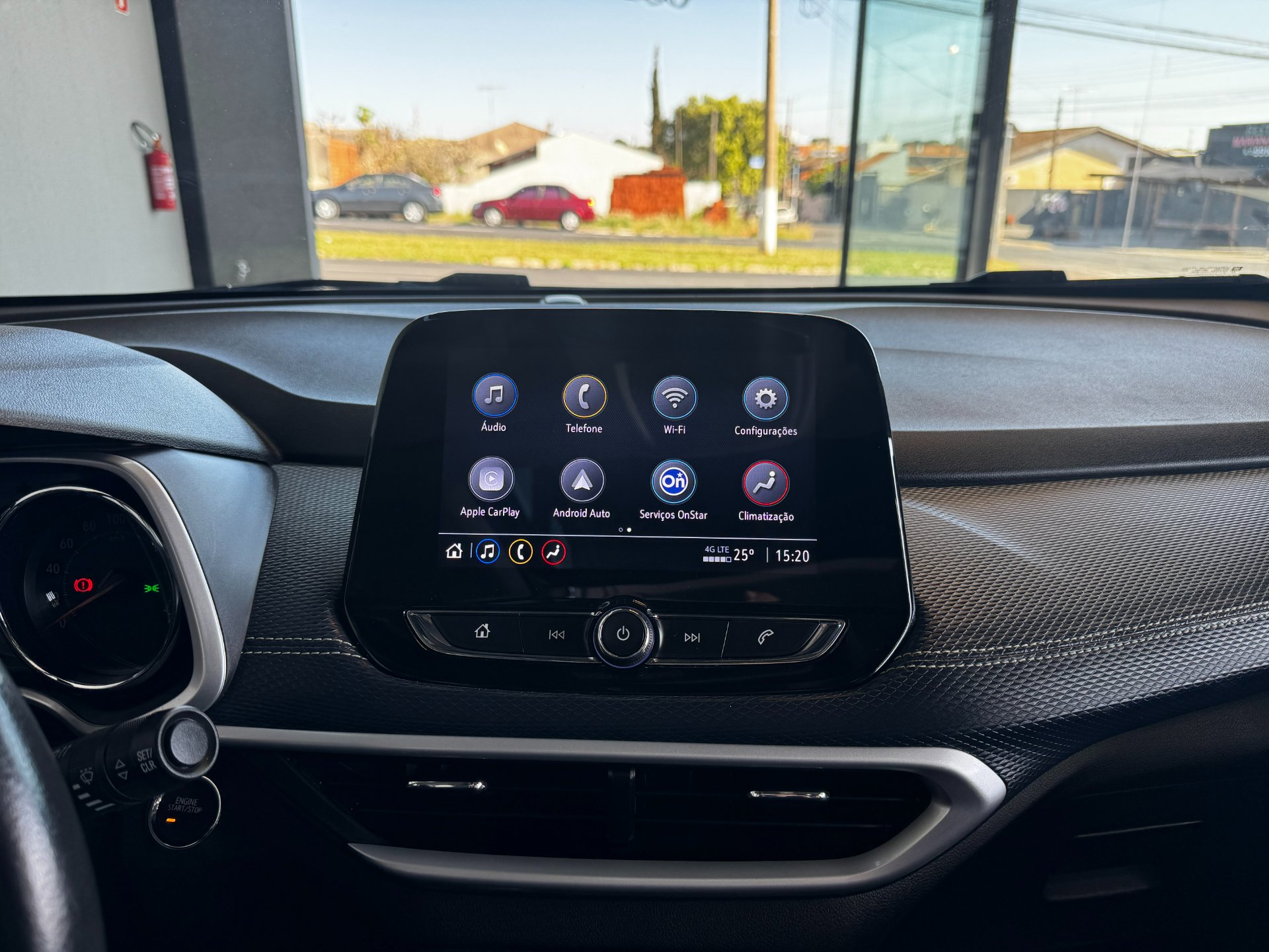 CHEVROLET TRACKER