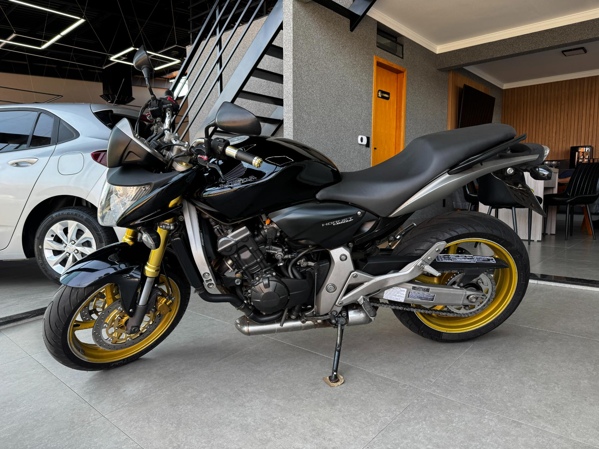 HONDA CB 600F HORNET