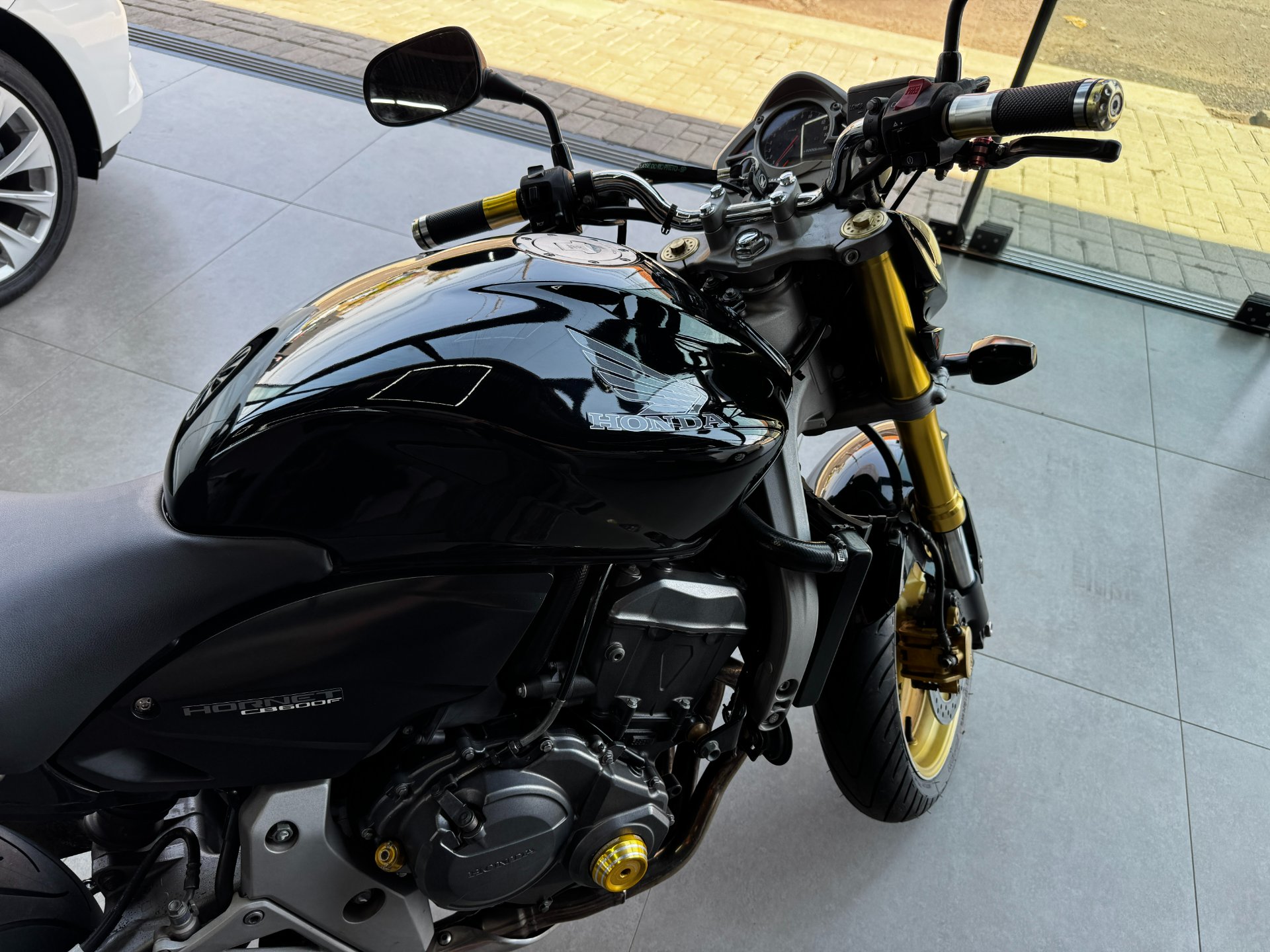 HONDA CB 600F HORNET