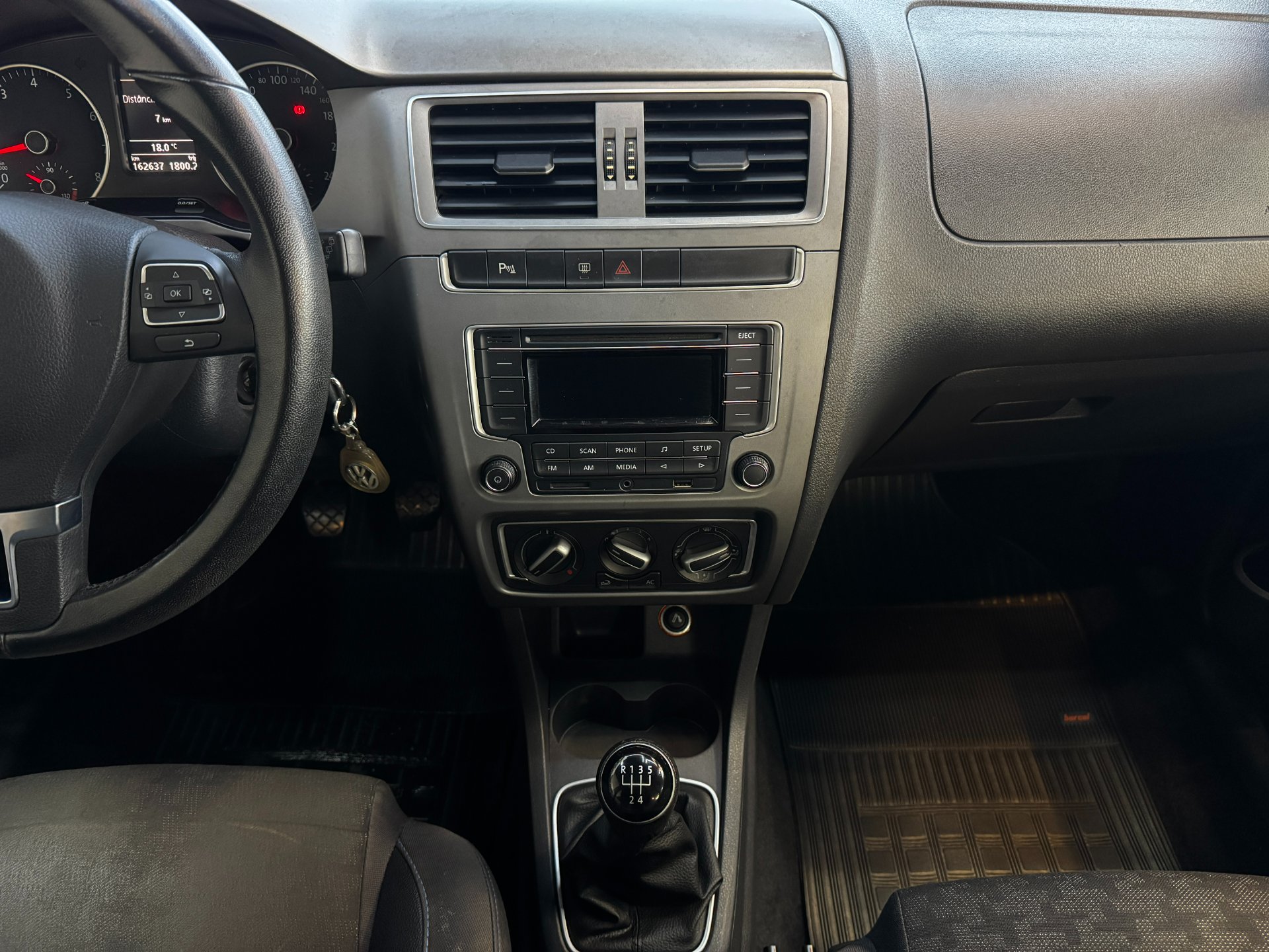 VOLKSWAGEN FOX