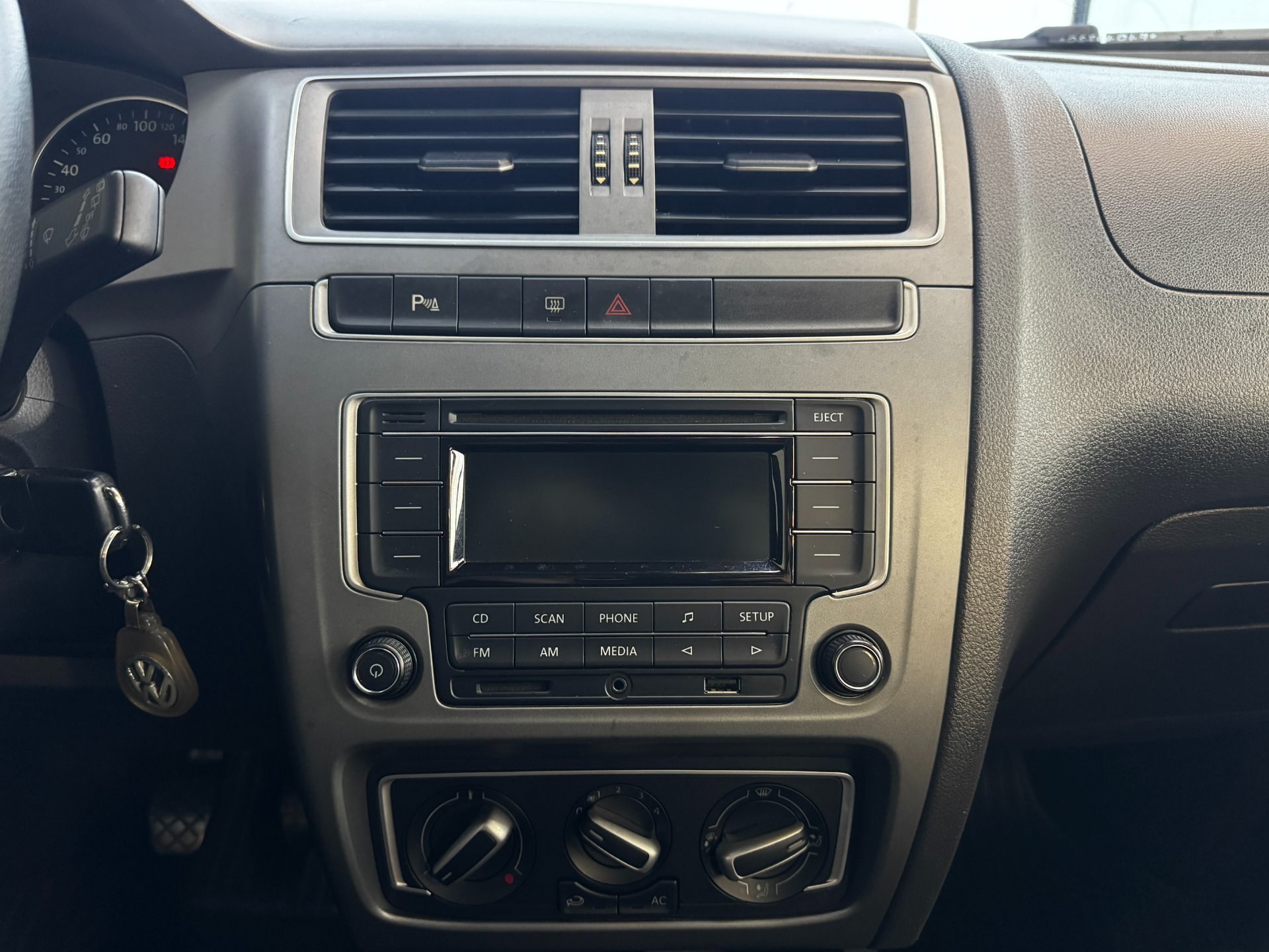 VOLKSWAGEN FOX