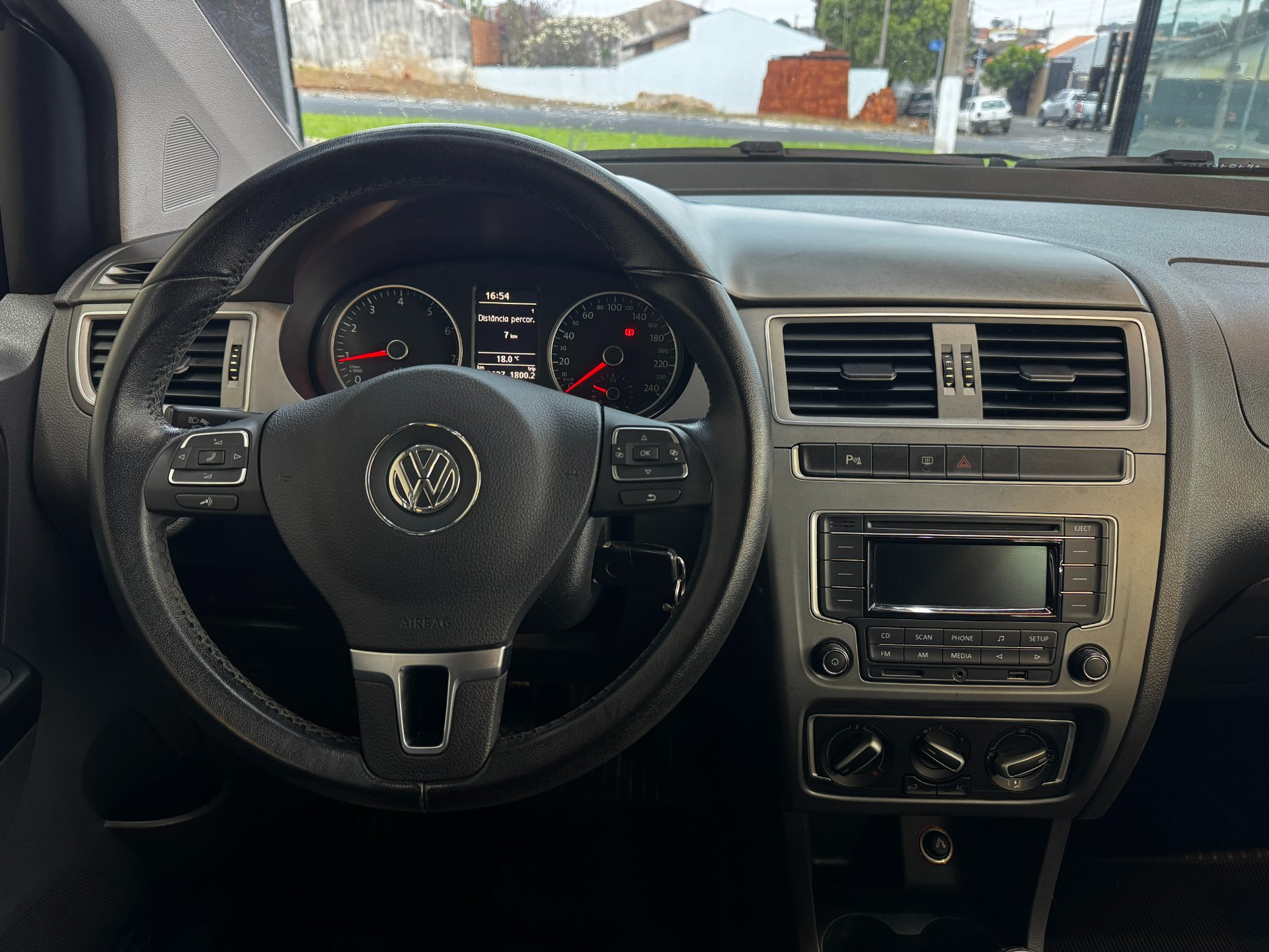 VOLKSWAGEN FOX