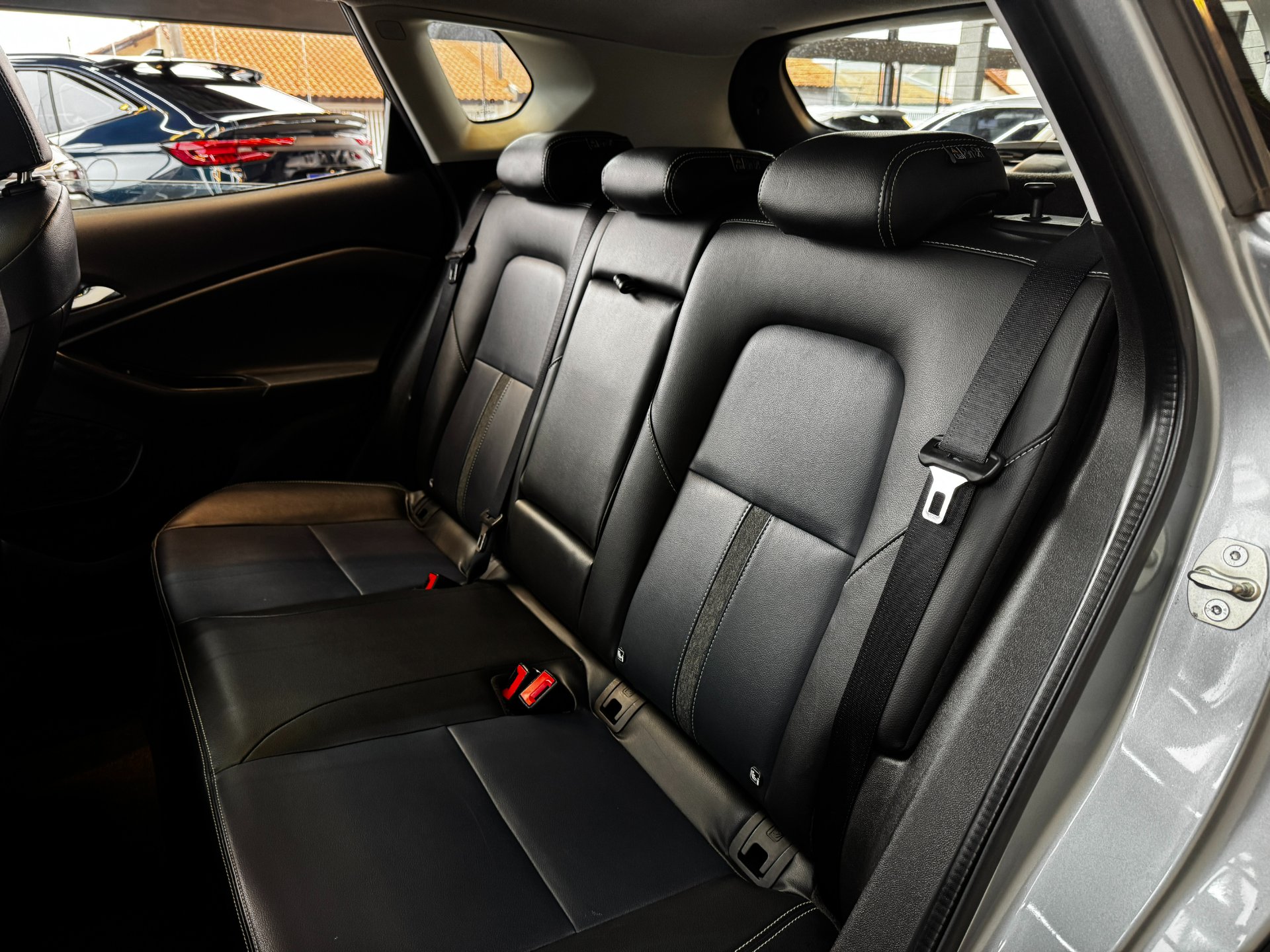 CHEVROLET TRACKER