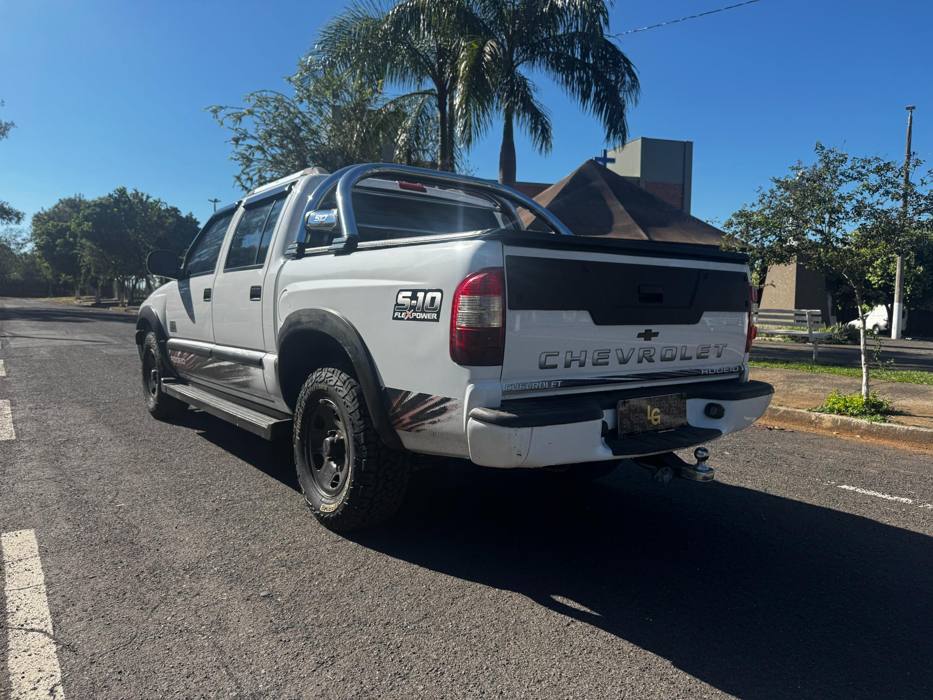 CHEVROLET S10