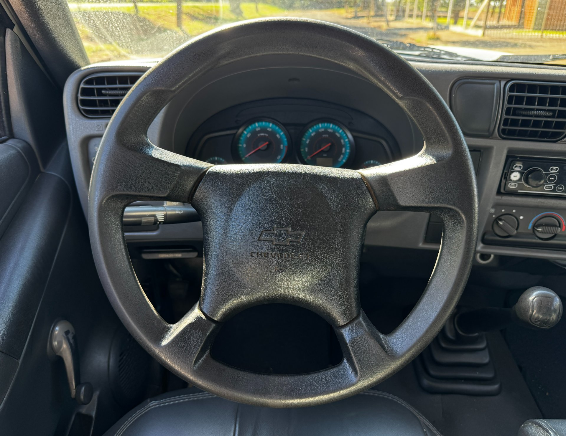 CHEVROLET S10