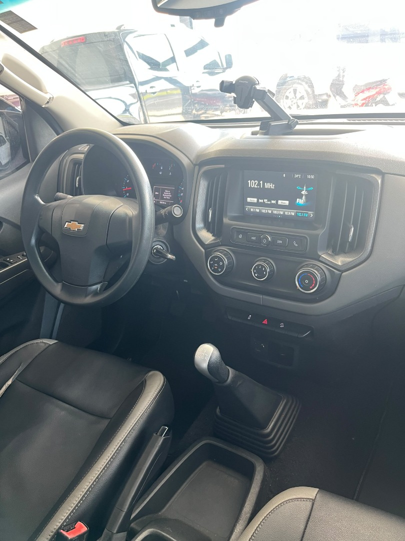 CHEVROLET S10