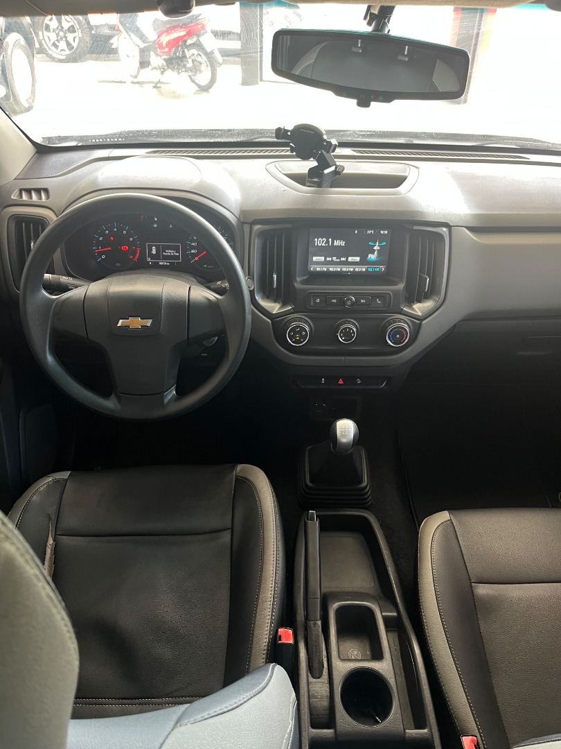 CHEVROLET S10
