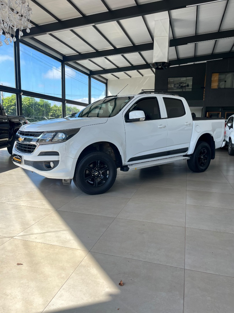 CHEVROLET S10