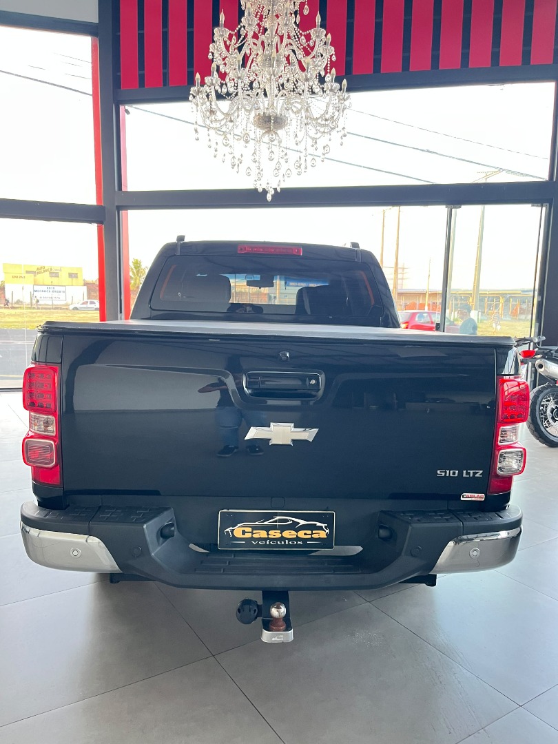 CHEVROLET S10