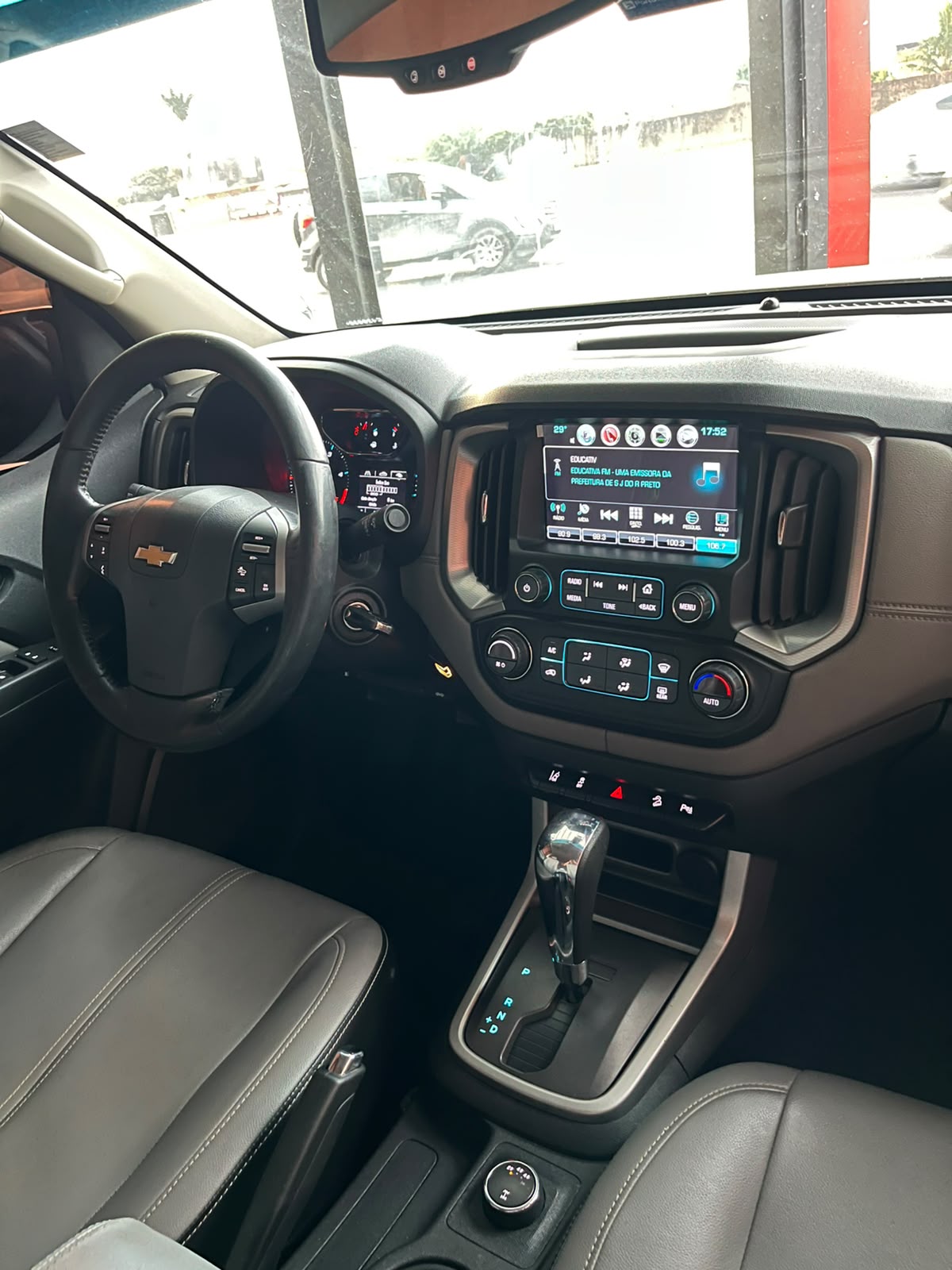 CHEVROLET S10
