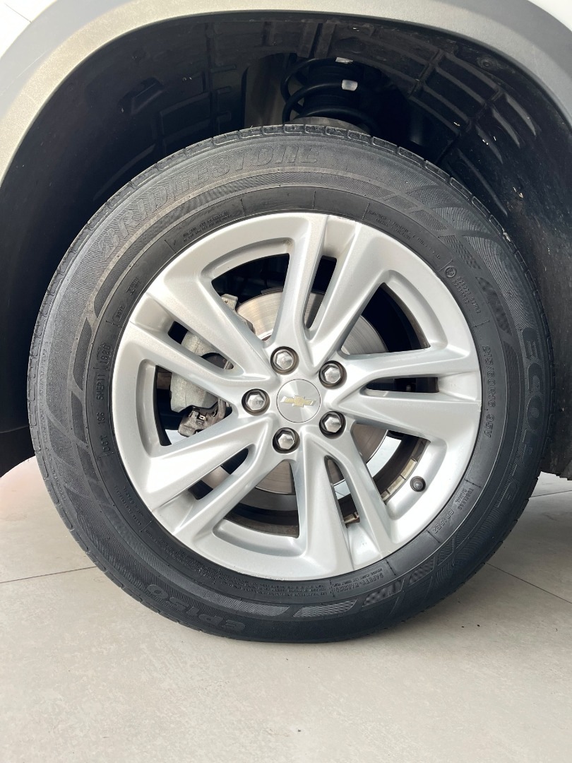 CHEVROLET TRACKER