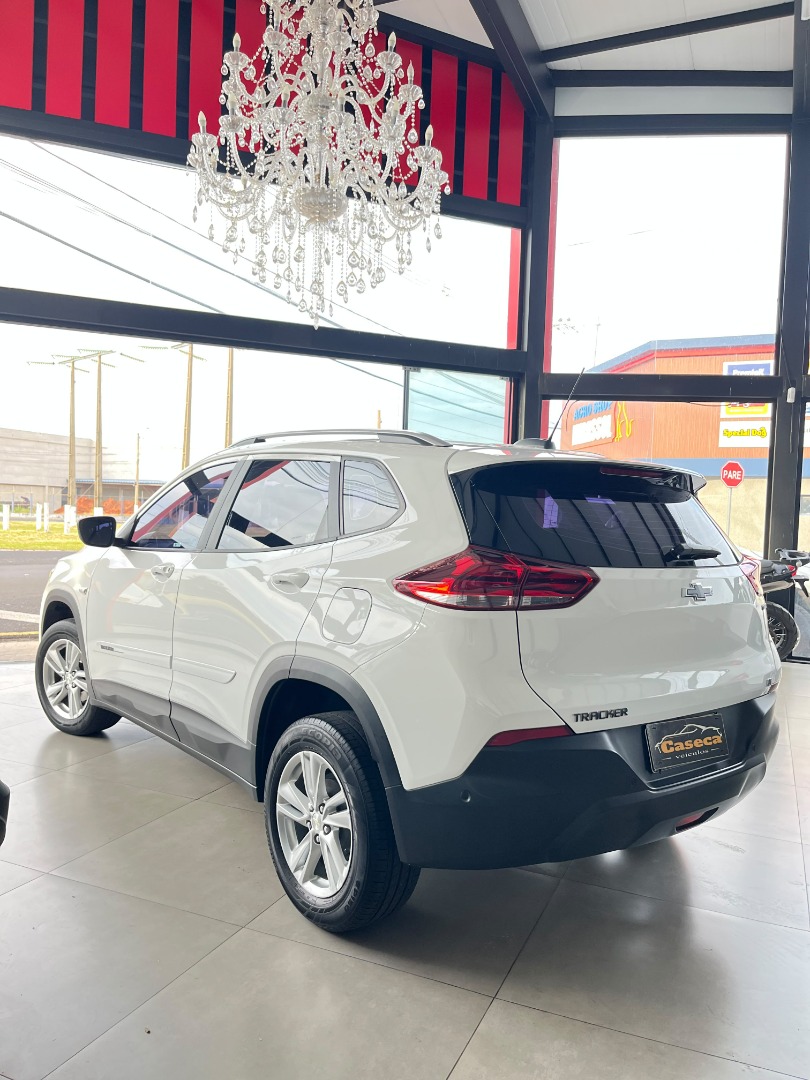 CHEVROLET TRACKER