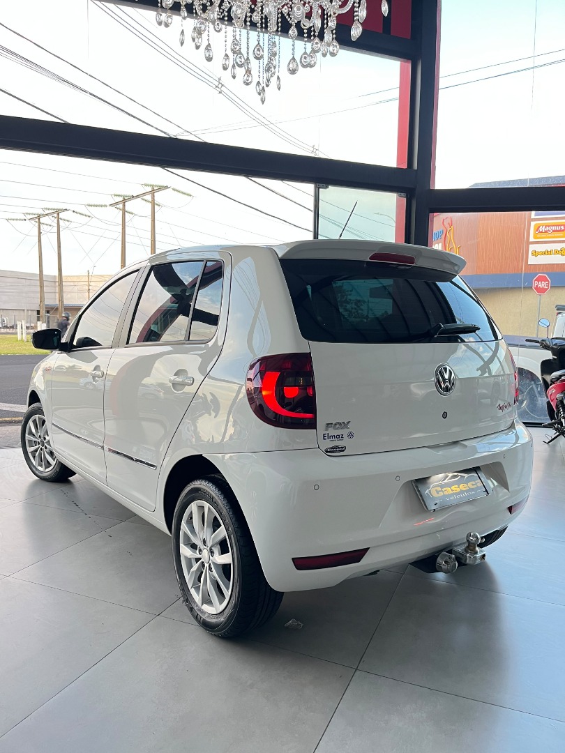 VOLKSWAGEN FOX