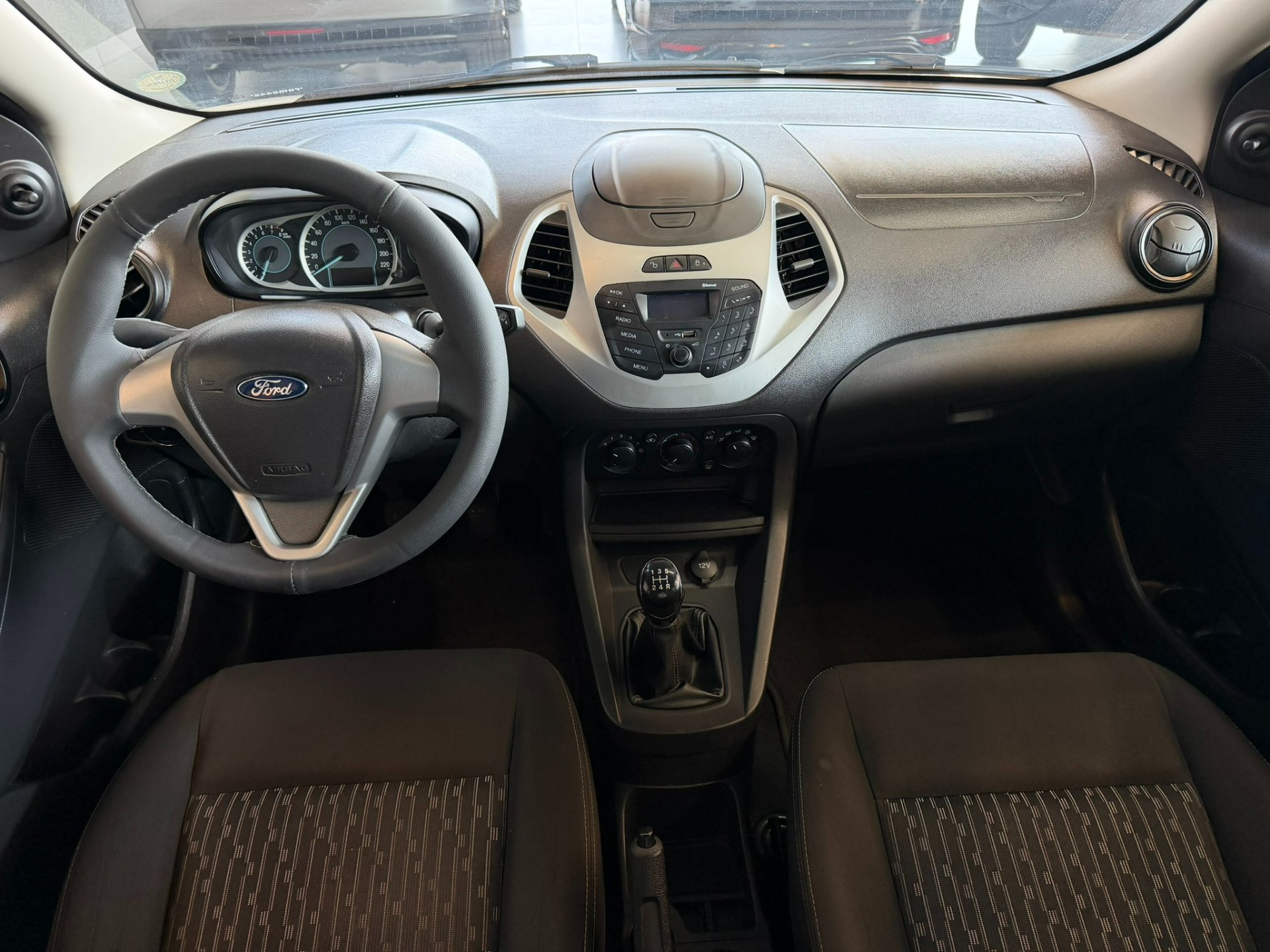 FORD KA
