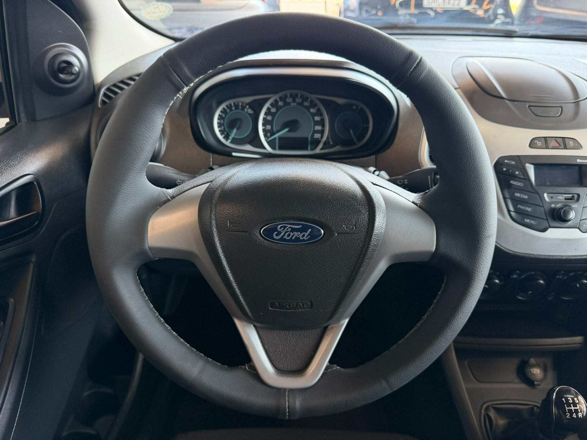 FORD KA