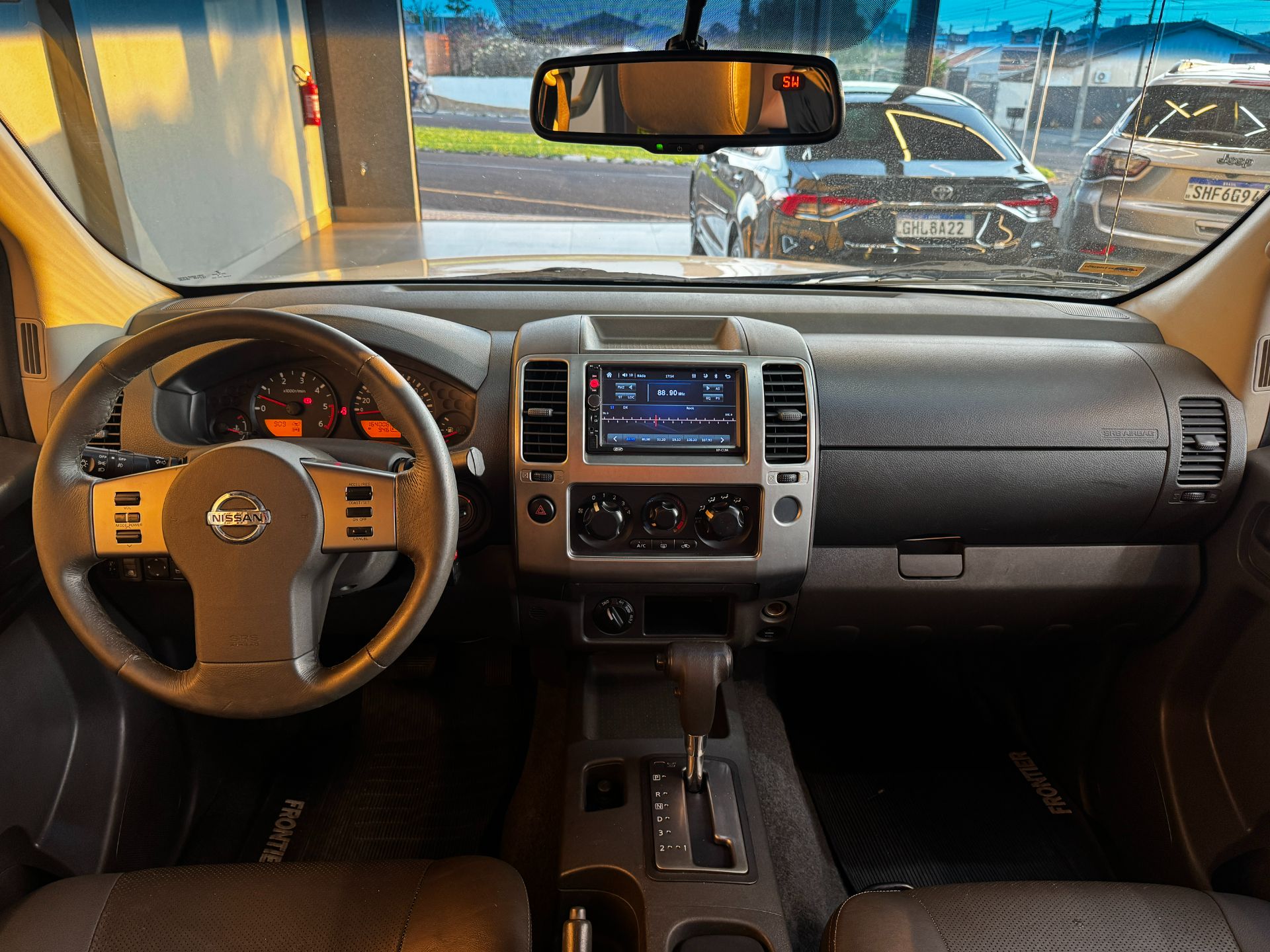 NISSAN FRONTIER