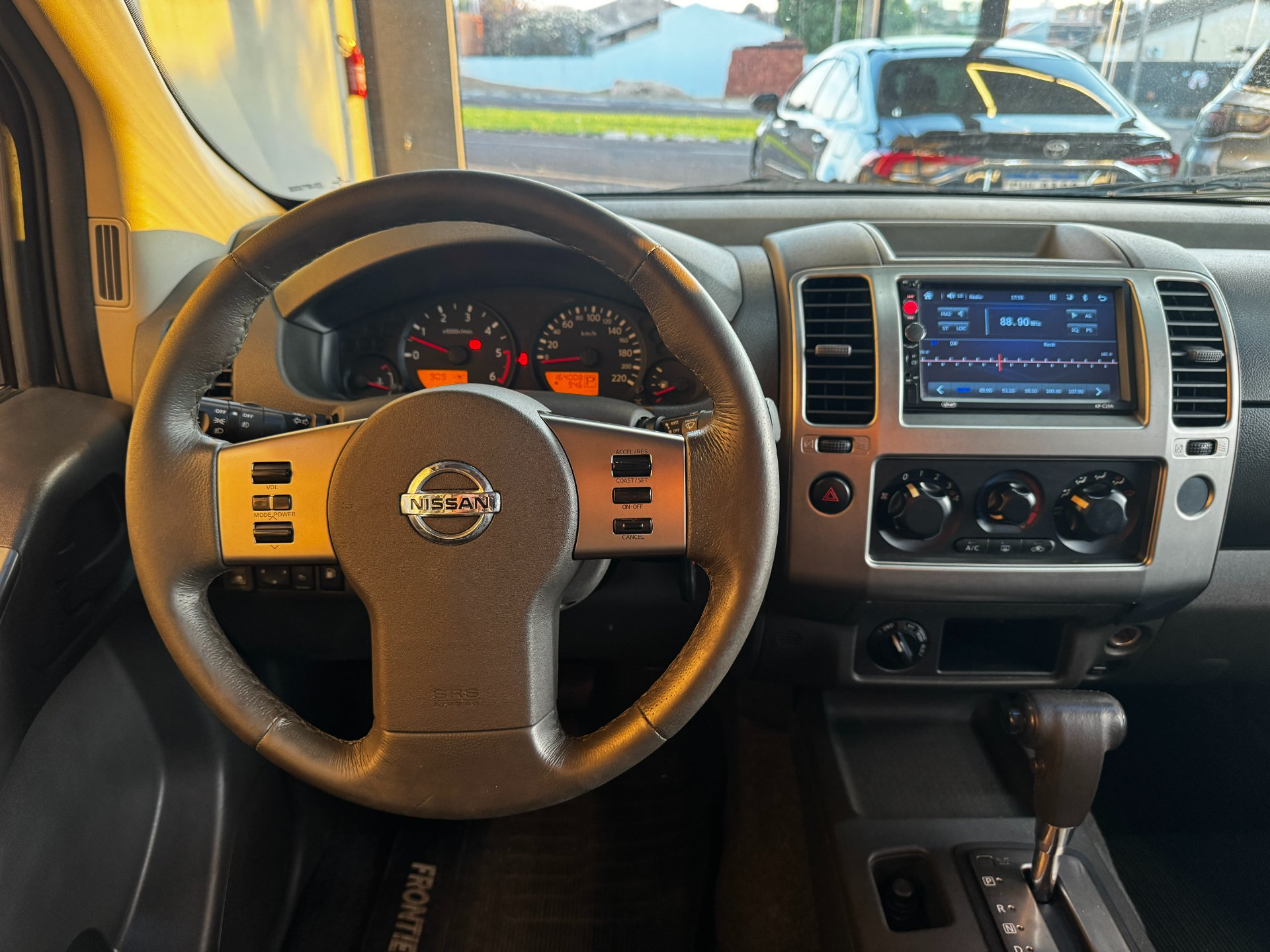 NISSAN FRONTIER