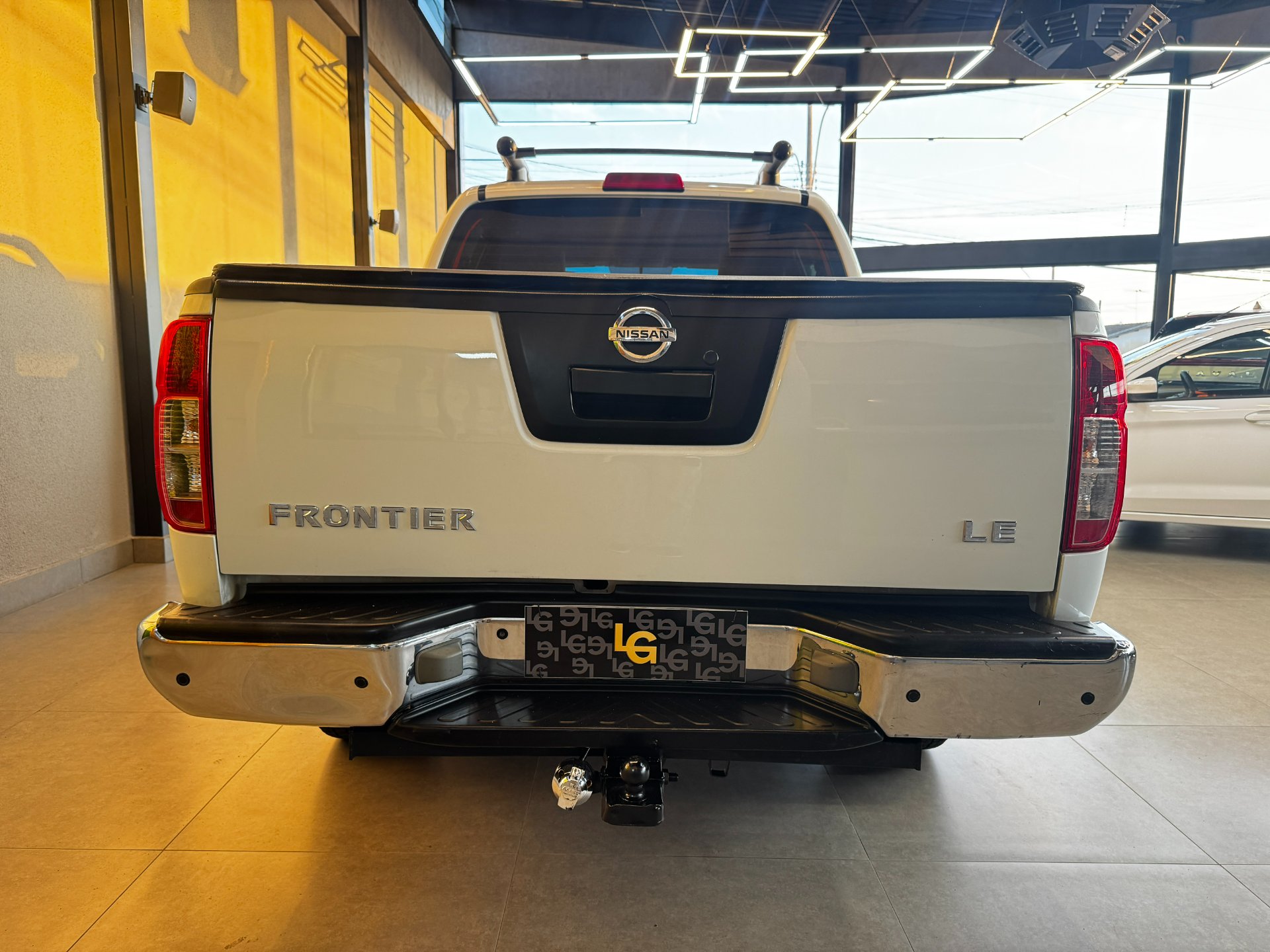 NISSAN FRONTIER
