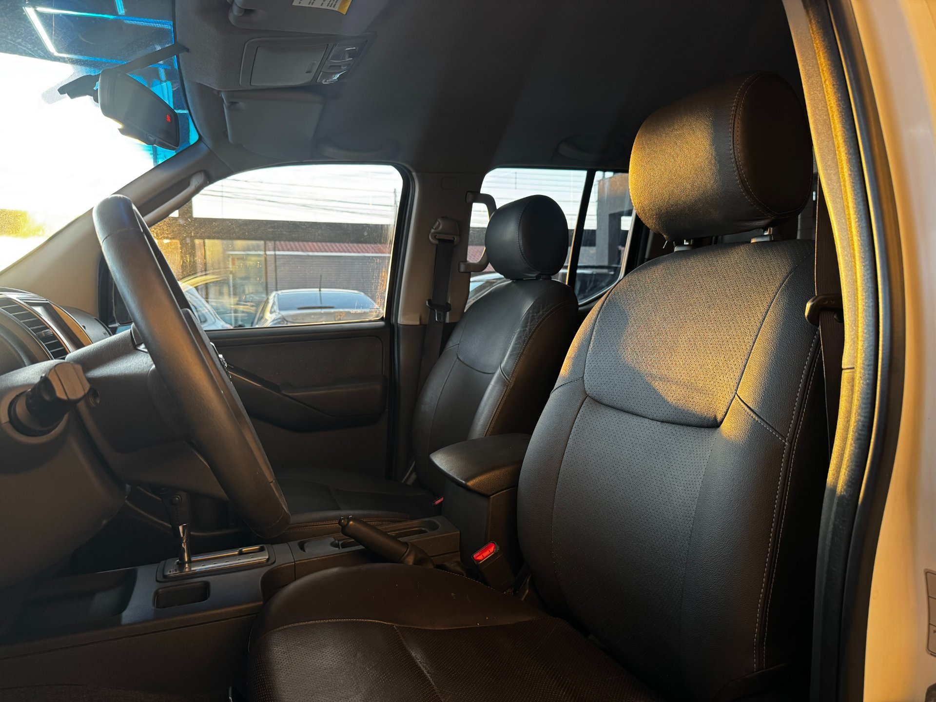 NISSAN FRONTIER