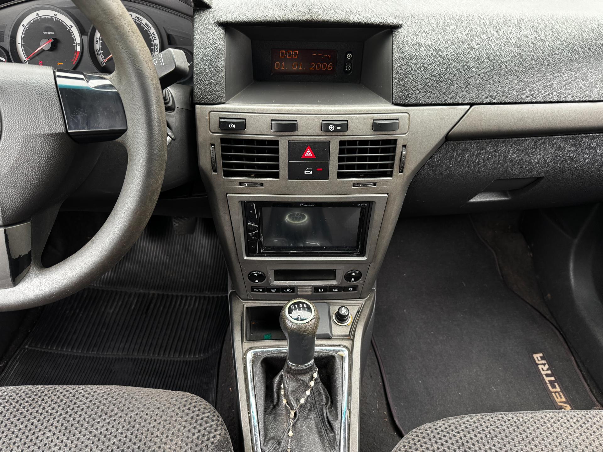 CHEVROLET VECTRA