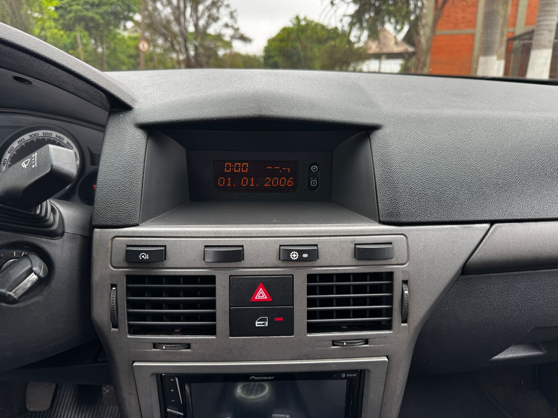CHEVROLET VECTRA