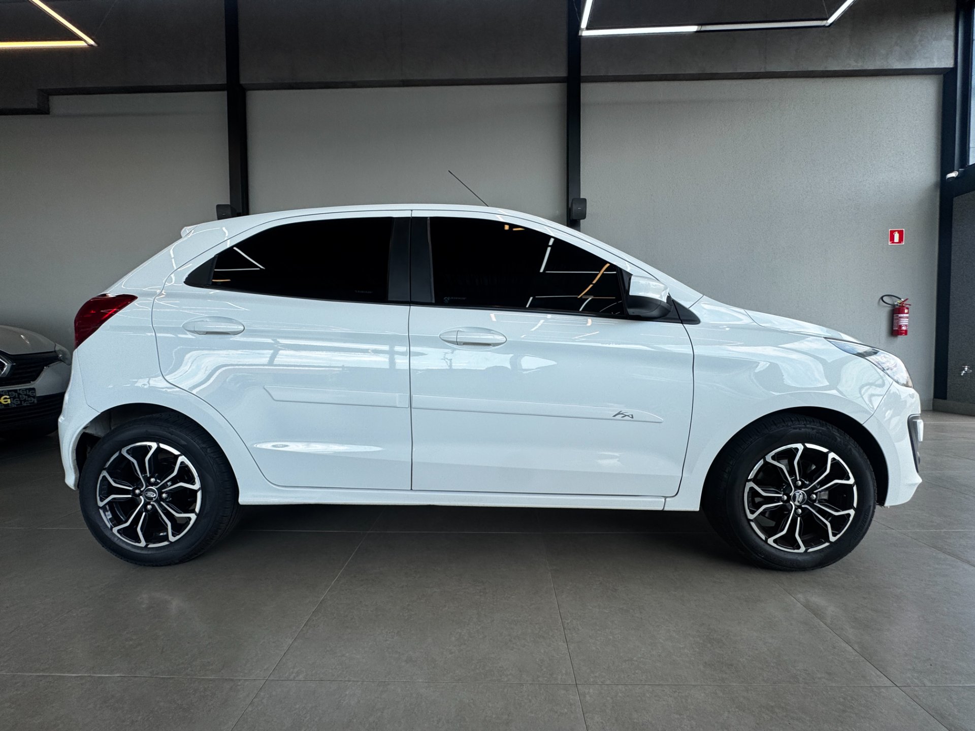 FORD KA